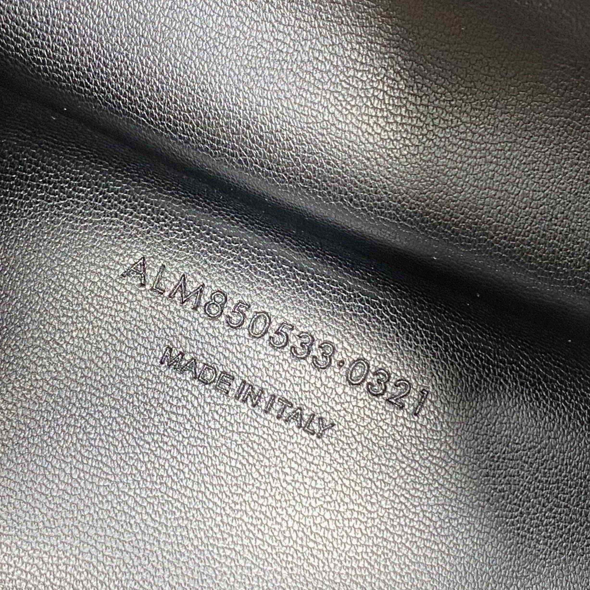 Saint Laurent LE 5 À 7 Supple Small In Grained Leather - DesignerGu