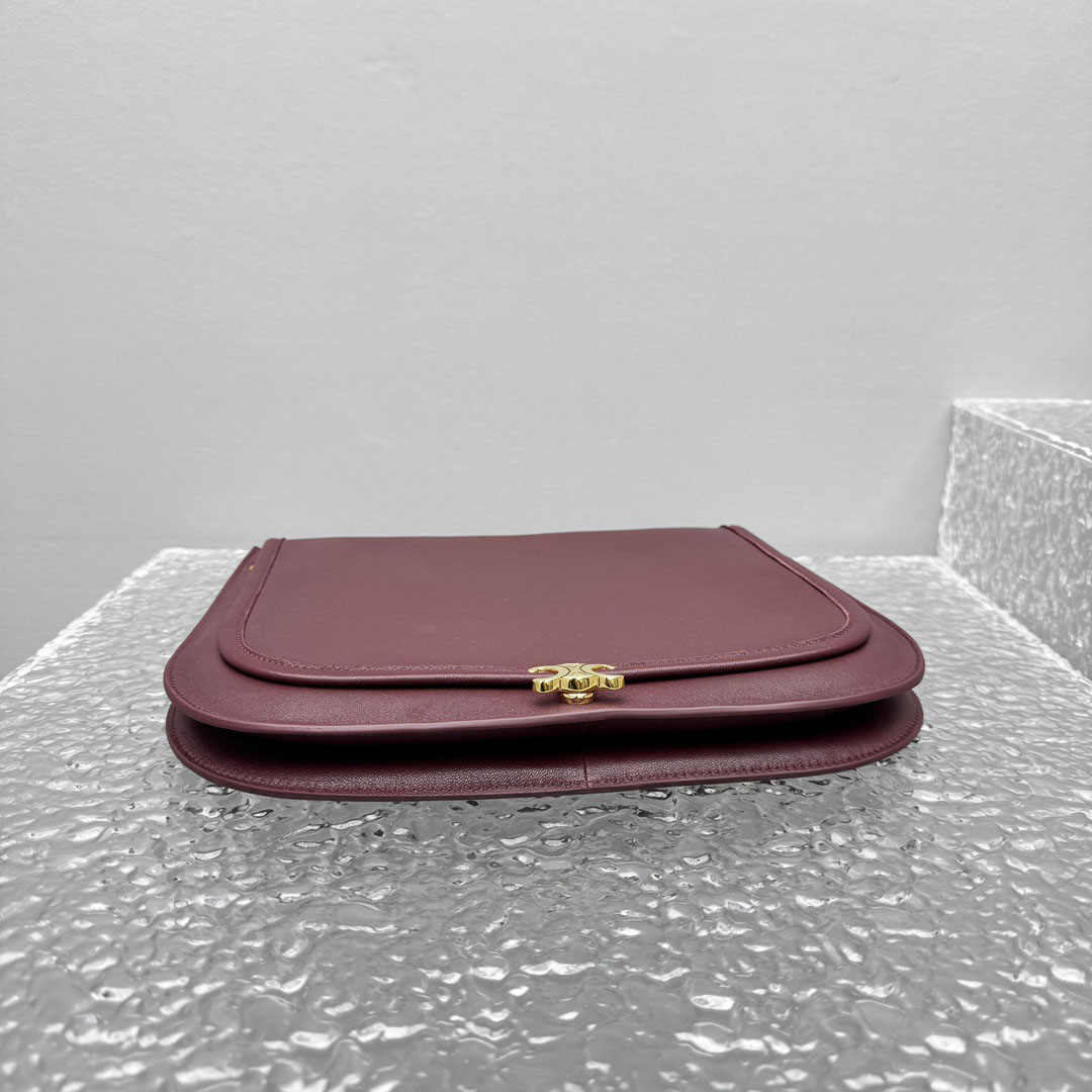 Celine Soft Triomphe Besace - DesignerGu