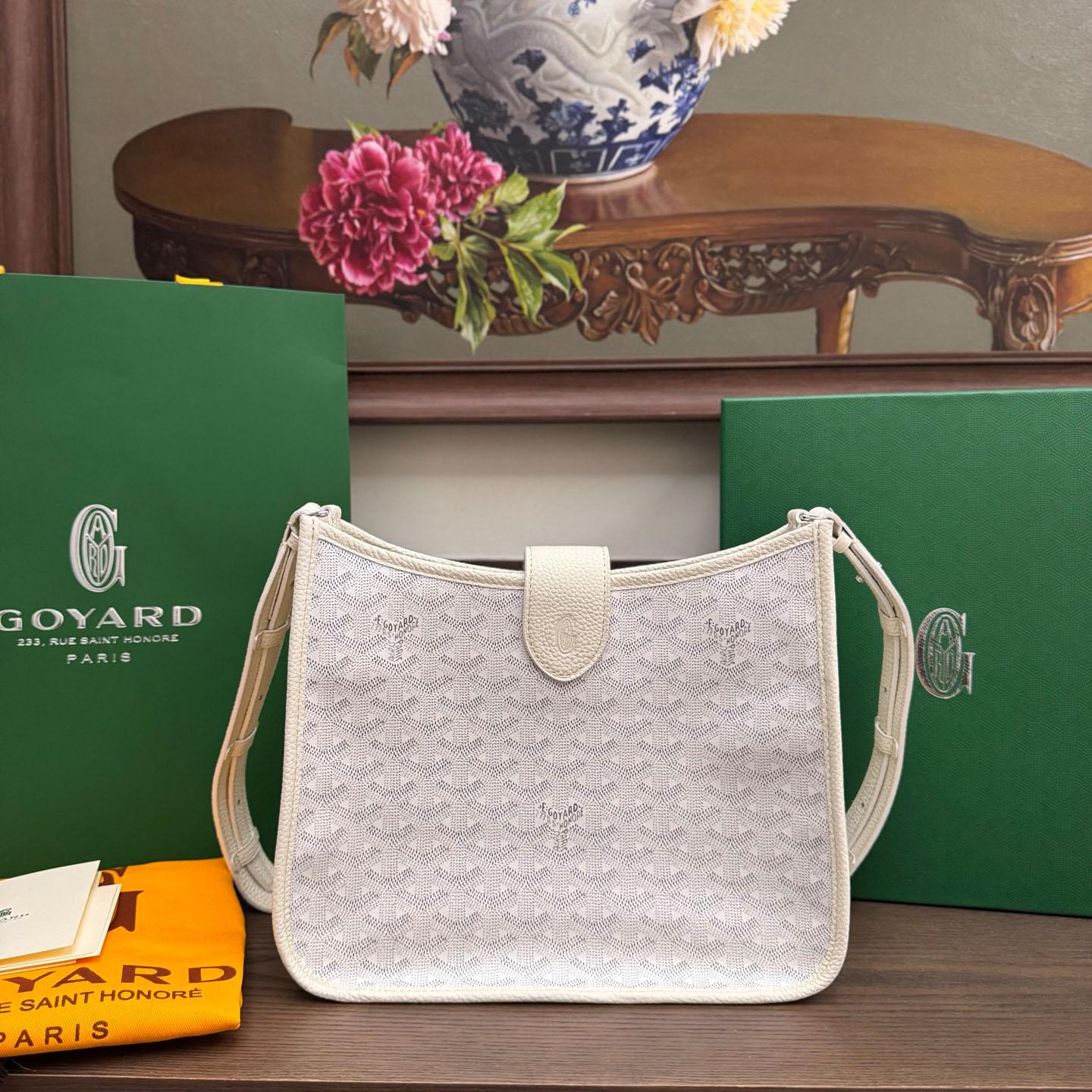 Goyard Musette Bag - DesignerGu