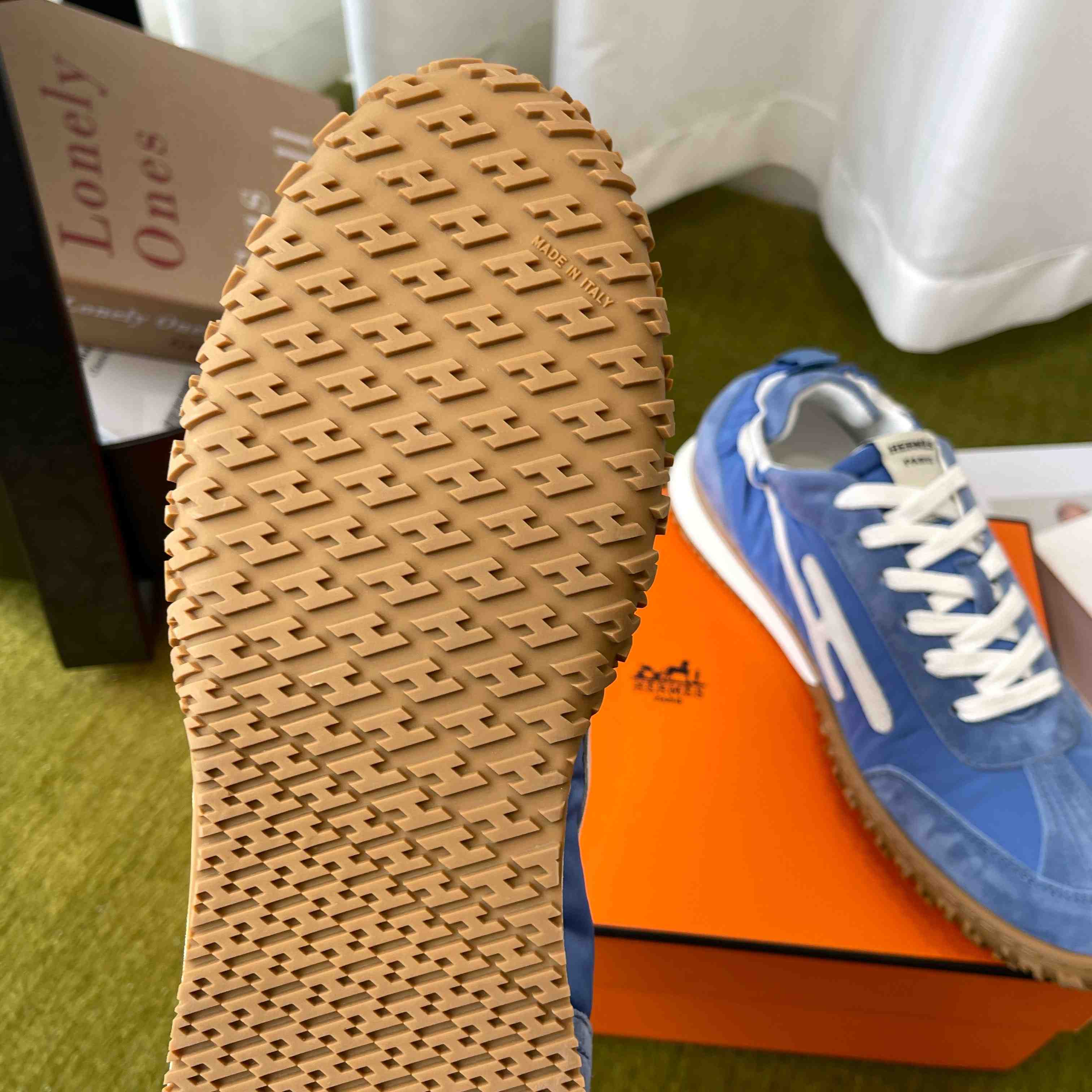 Hermes Jet Sneaker - DesignerGu