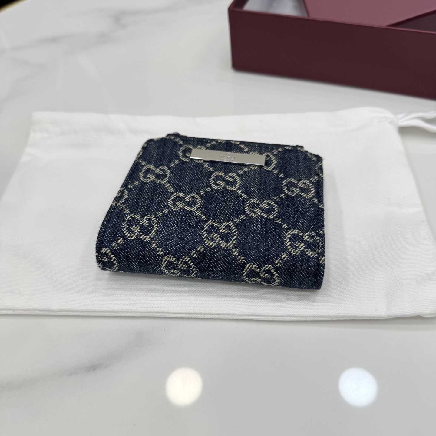 Gucci Small Wallet With Gucci Plaque - DesignerGu