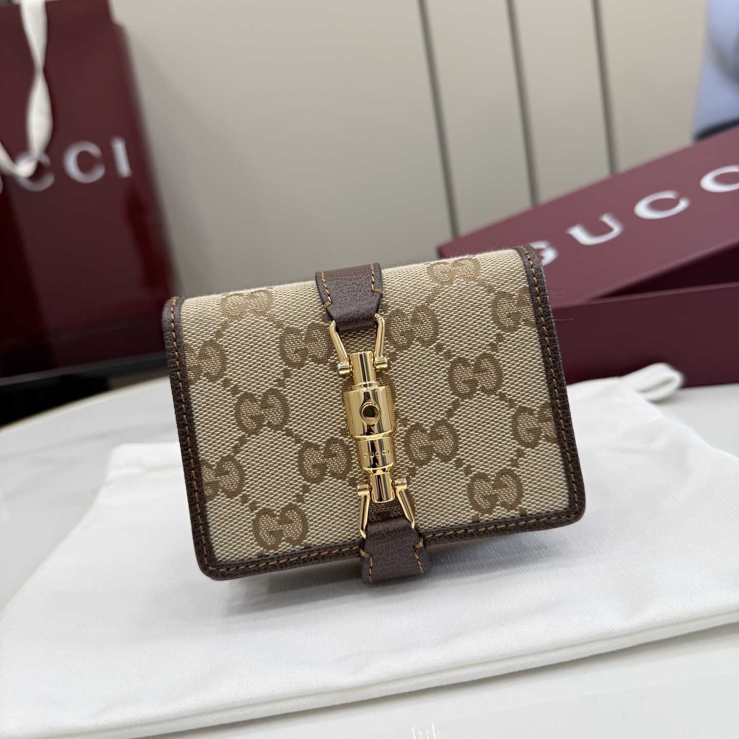 Gucci Jackie Medium Wallet - DesignerGu