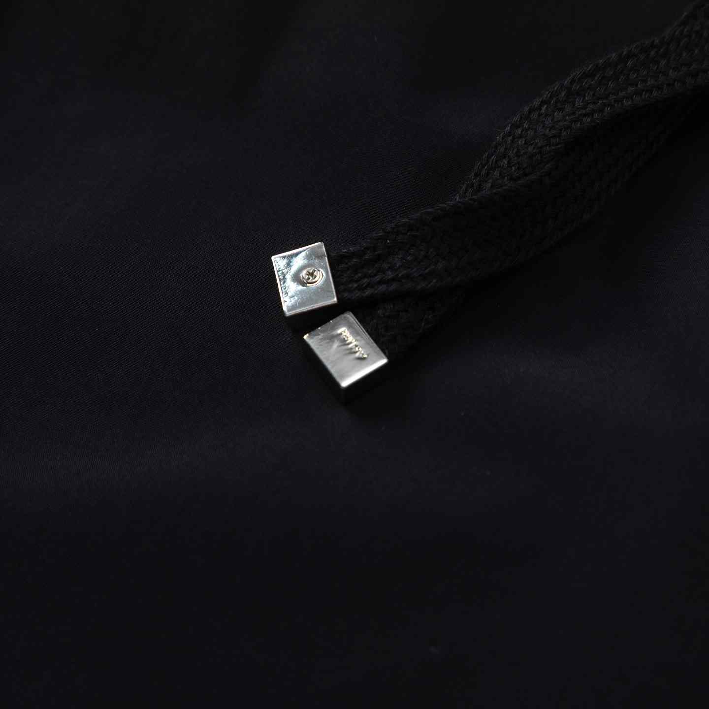 Amiri  Logo Studded Drawstring Shorts - DesignerGu