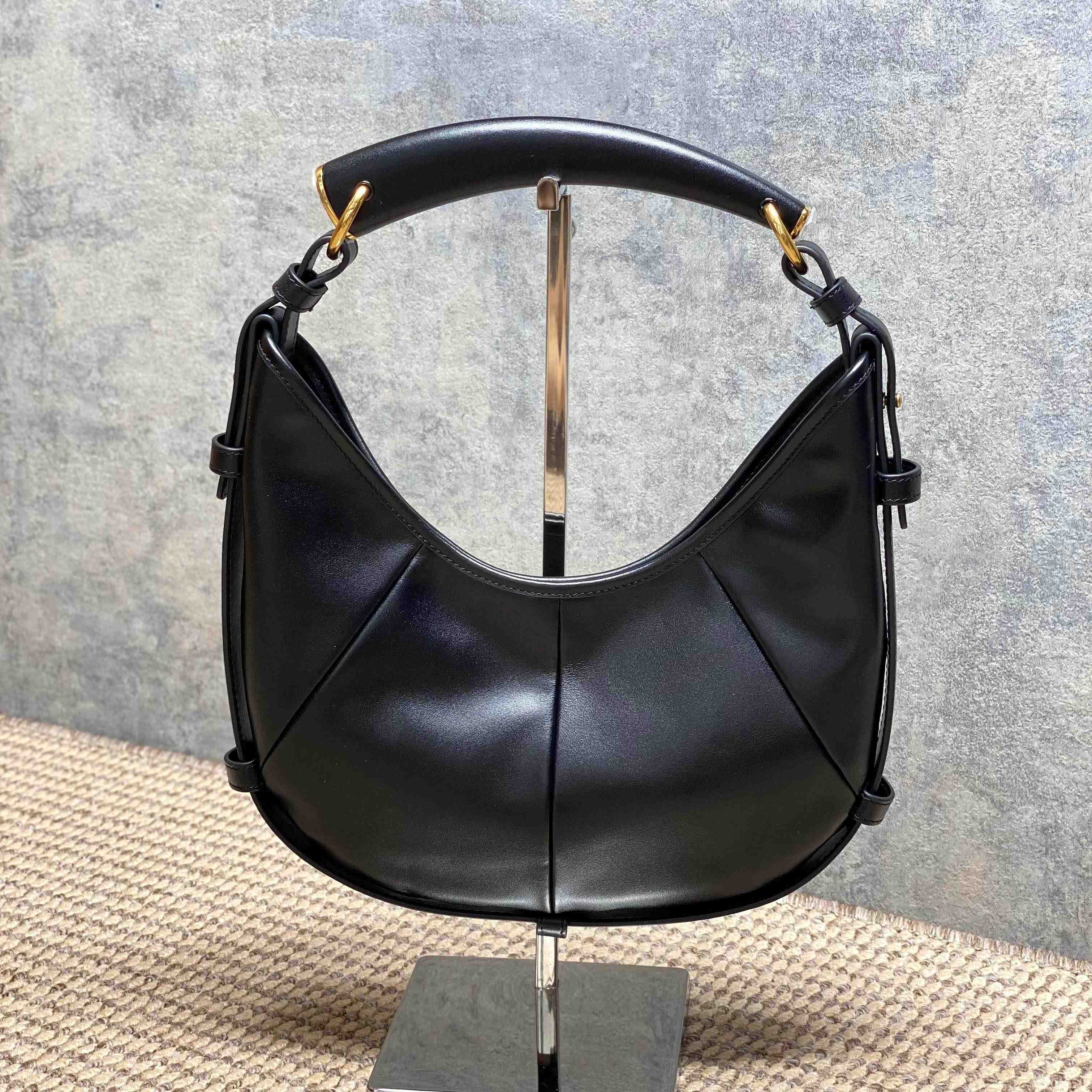 Saint Laurent MOMBASA Small In Leather - DesignerGu