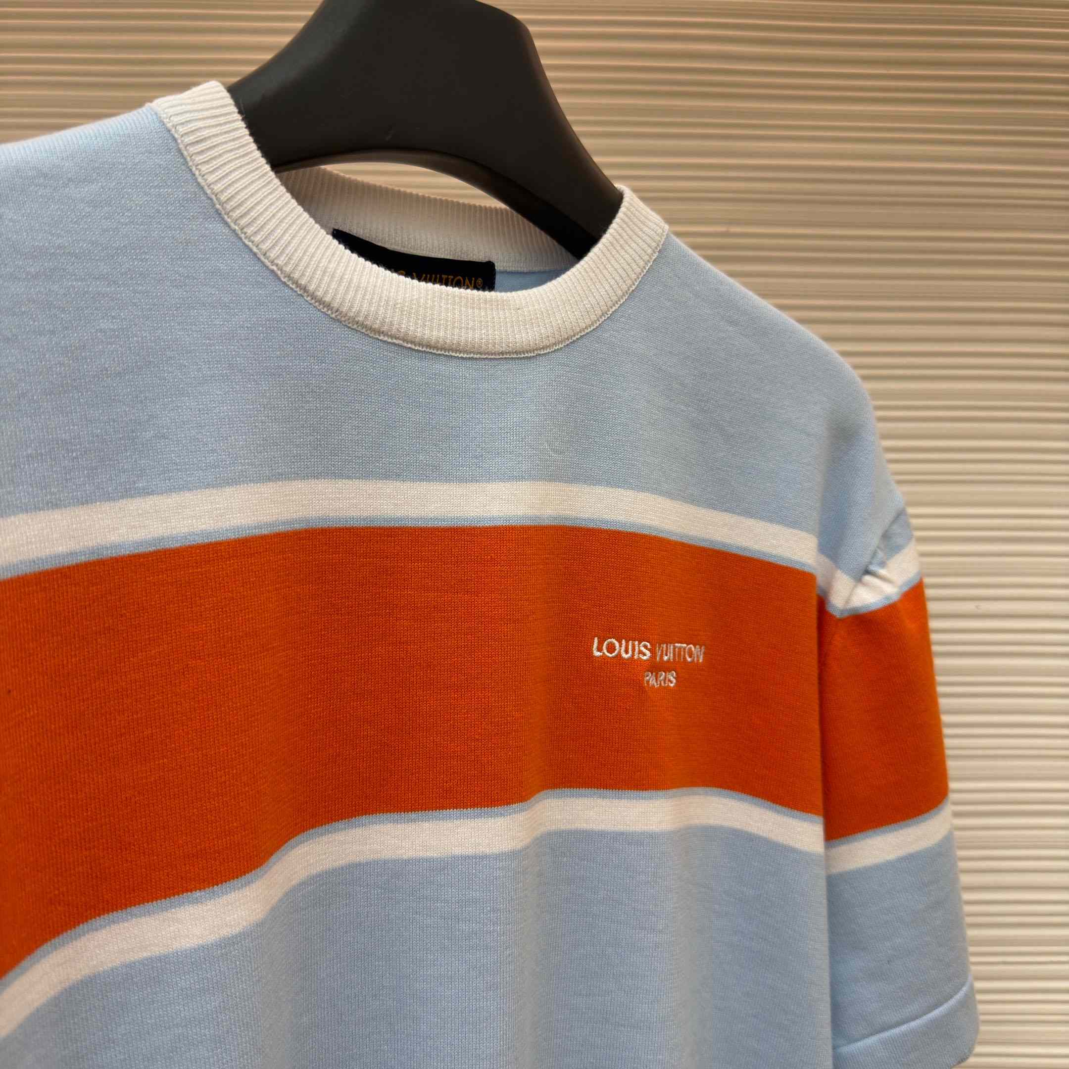 Louis Vuitton Striped Short-Sleeved T-Shirt 1AK7IC - DesignerGu