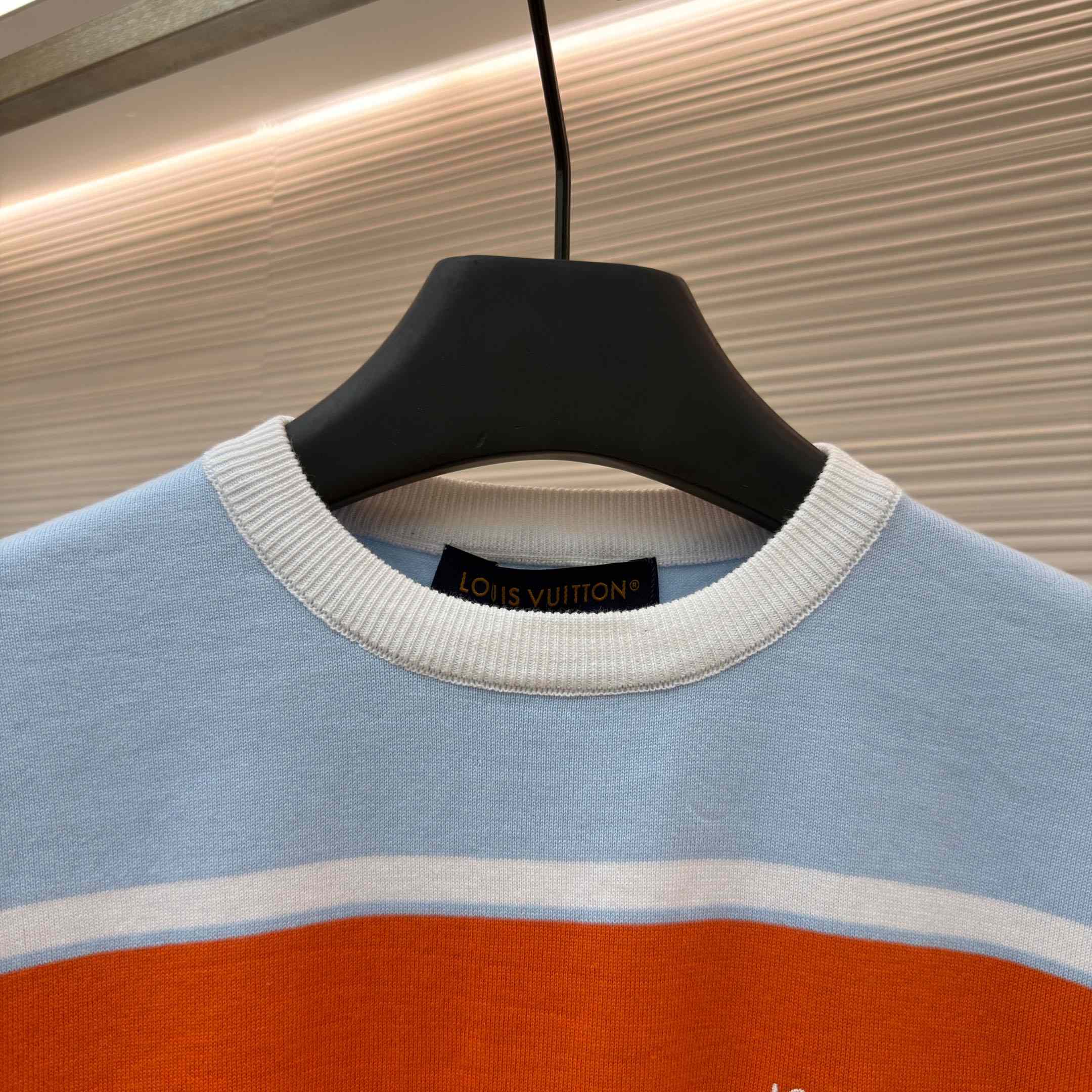 Louis Vuitton Striped Short-Sleeved T-Shirt 1AK7IC - DesignerGu