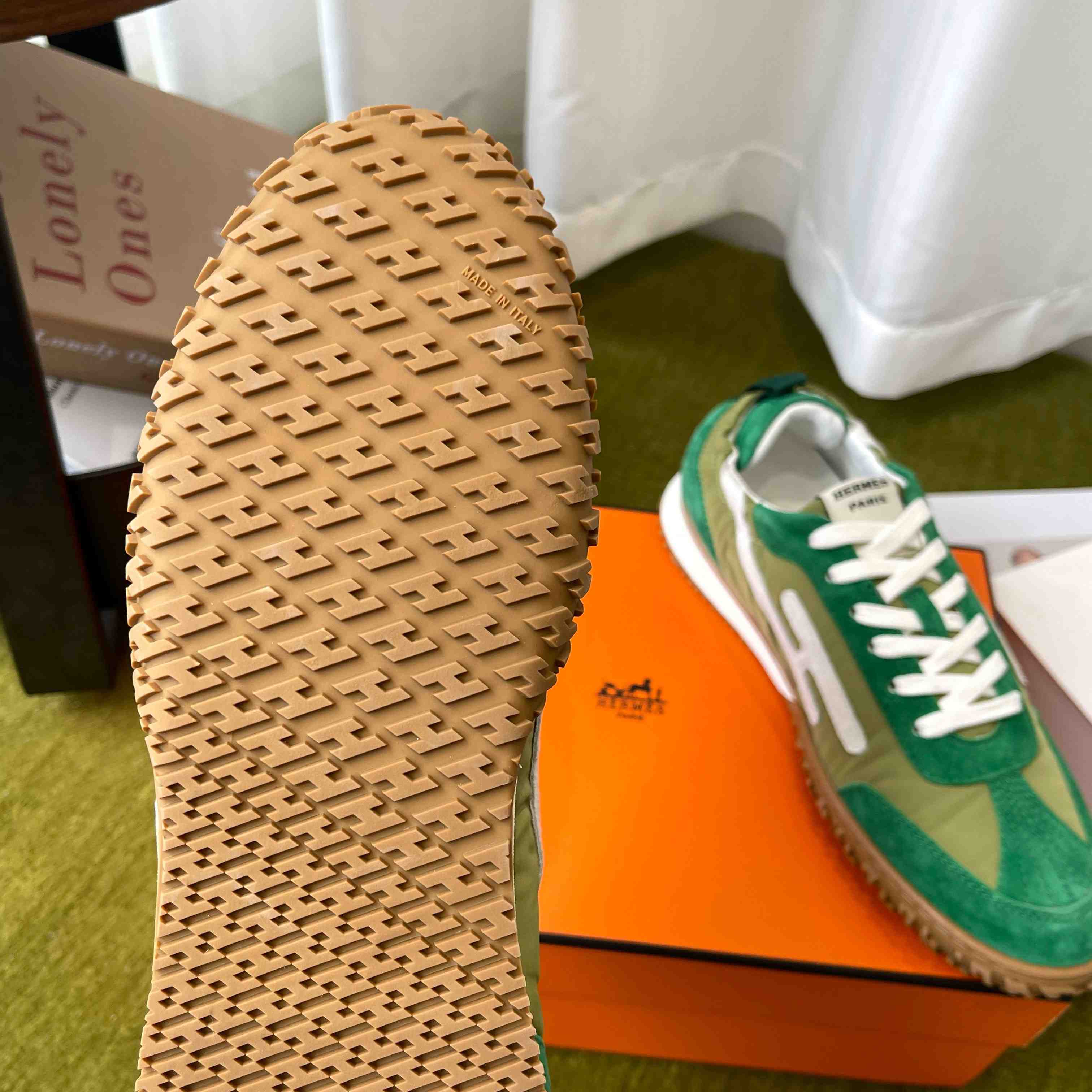 Hermes Jet Sneaker - DesignerGu
