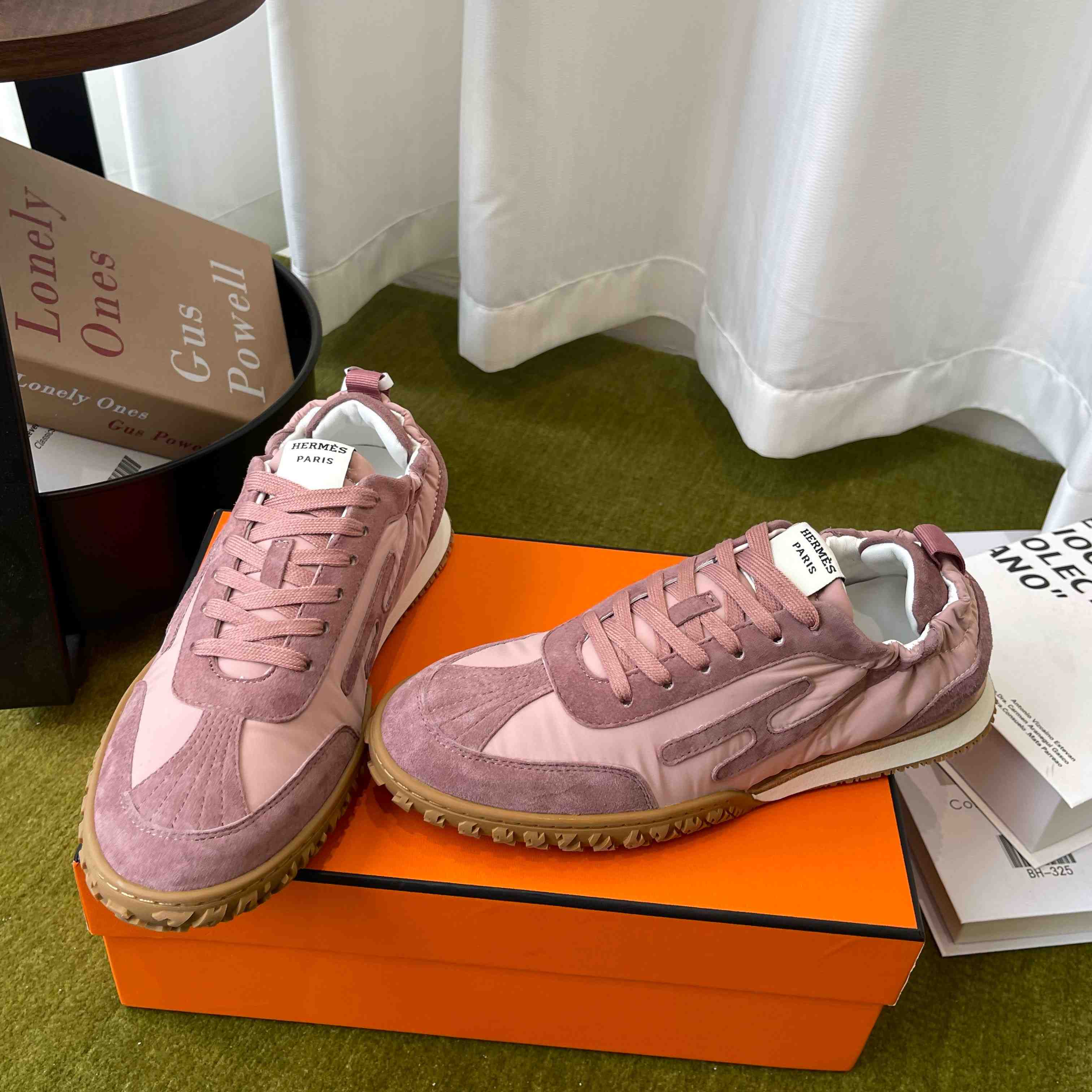 Hermes Jet Sneaker - DesignerGu