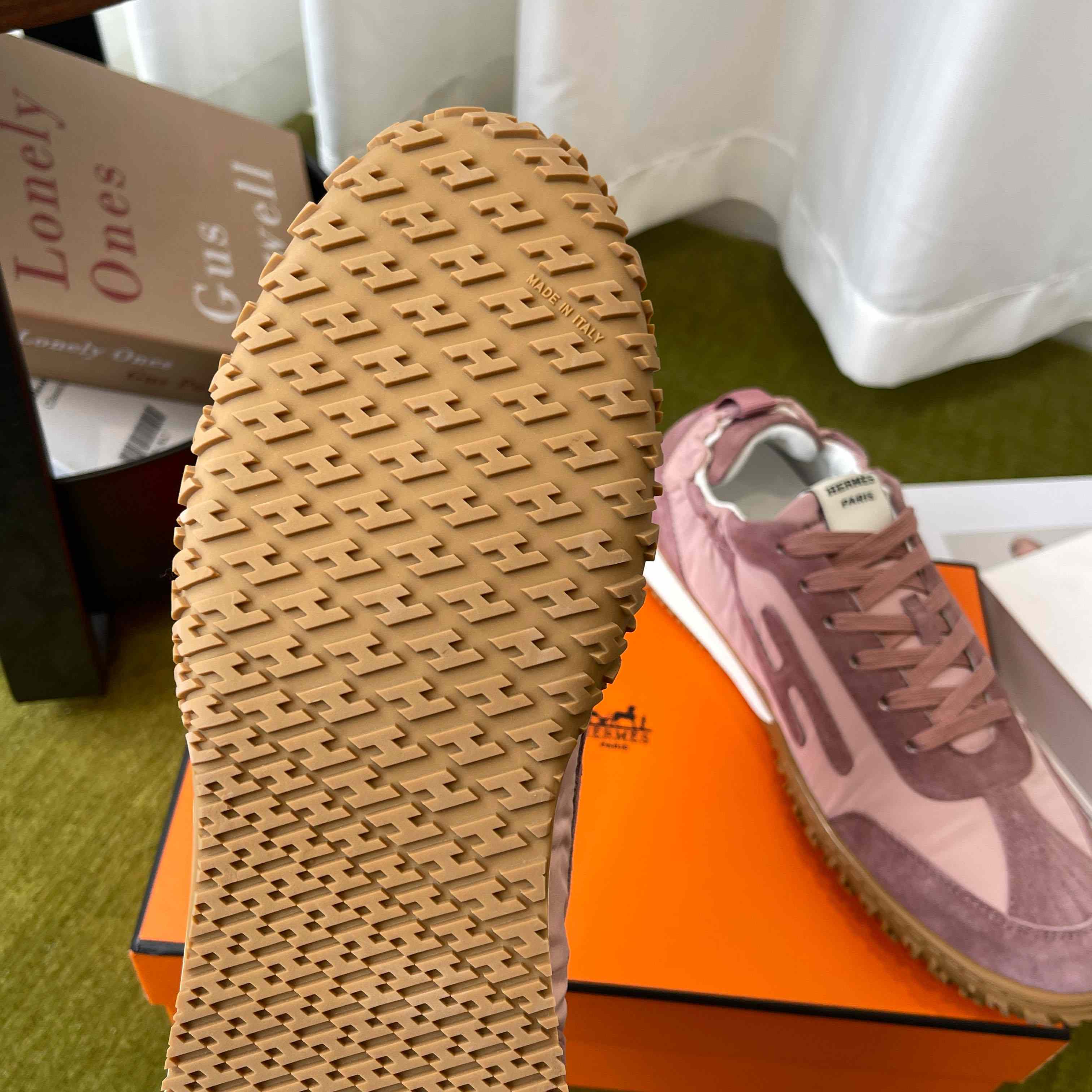 Hermes Jet Sneaker - DesignerGu