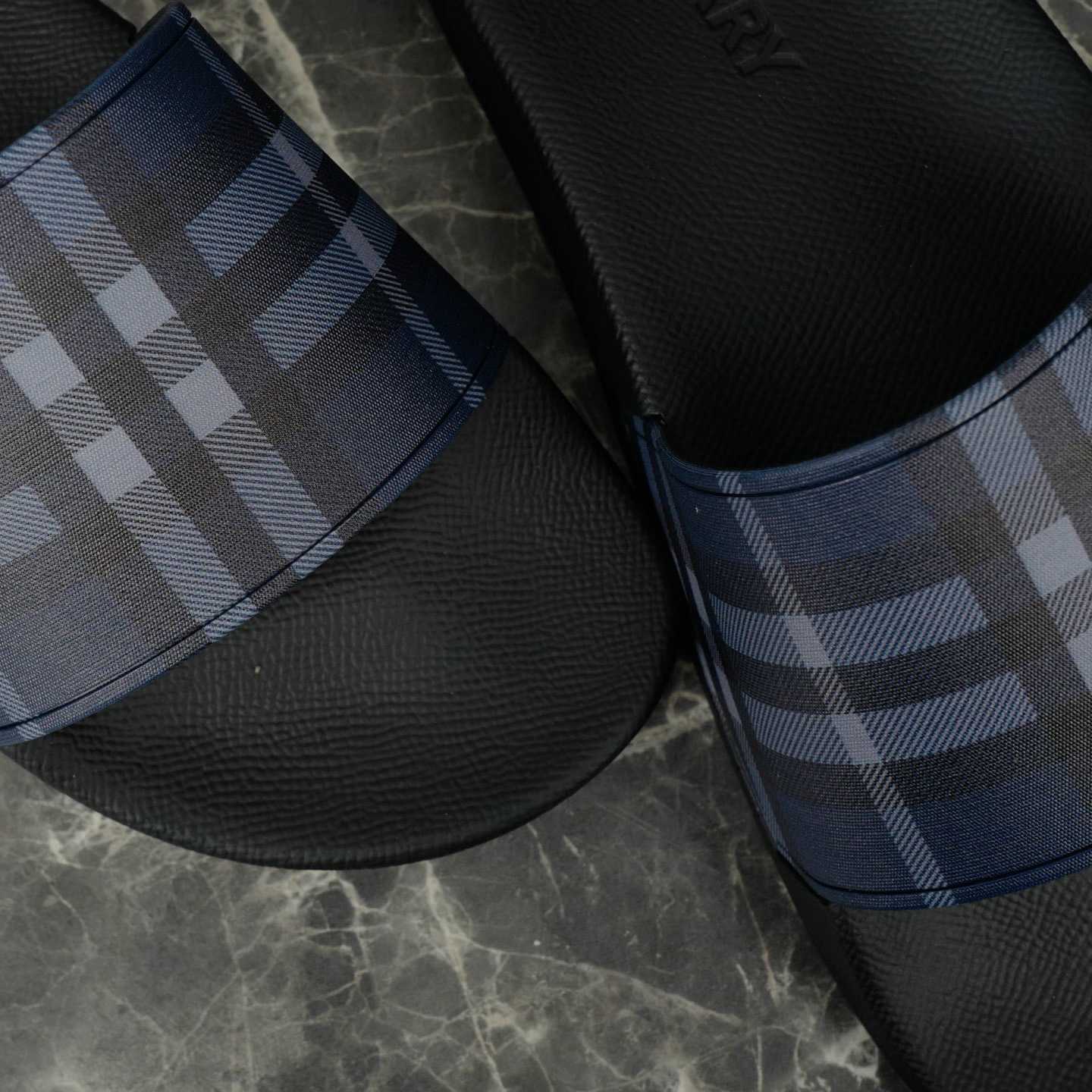 Burberry Check Slides - DesignerGu