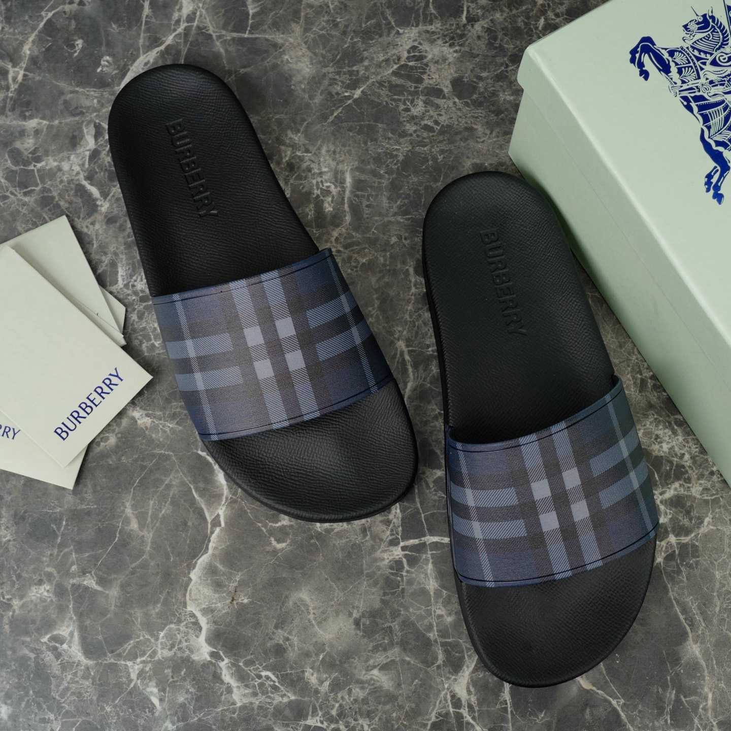 Burberry Check Slides - DesignerGu