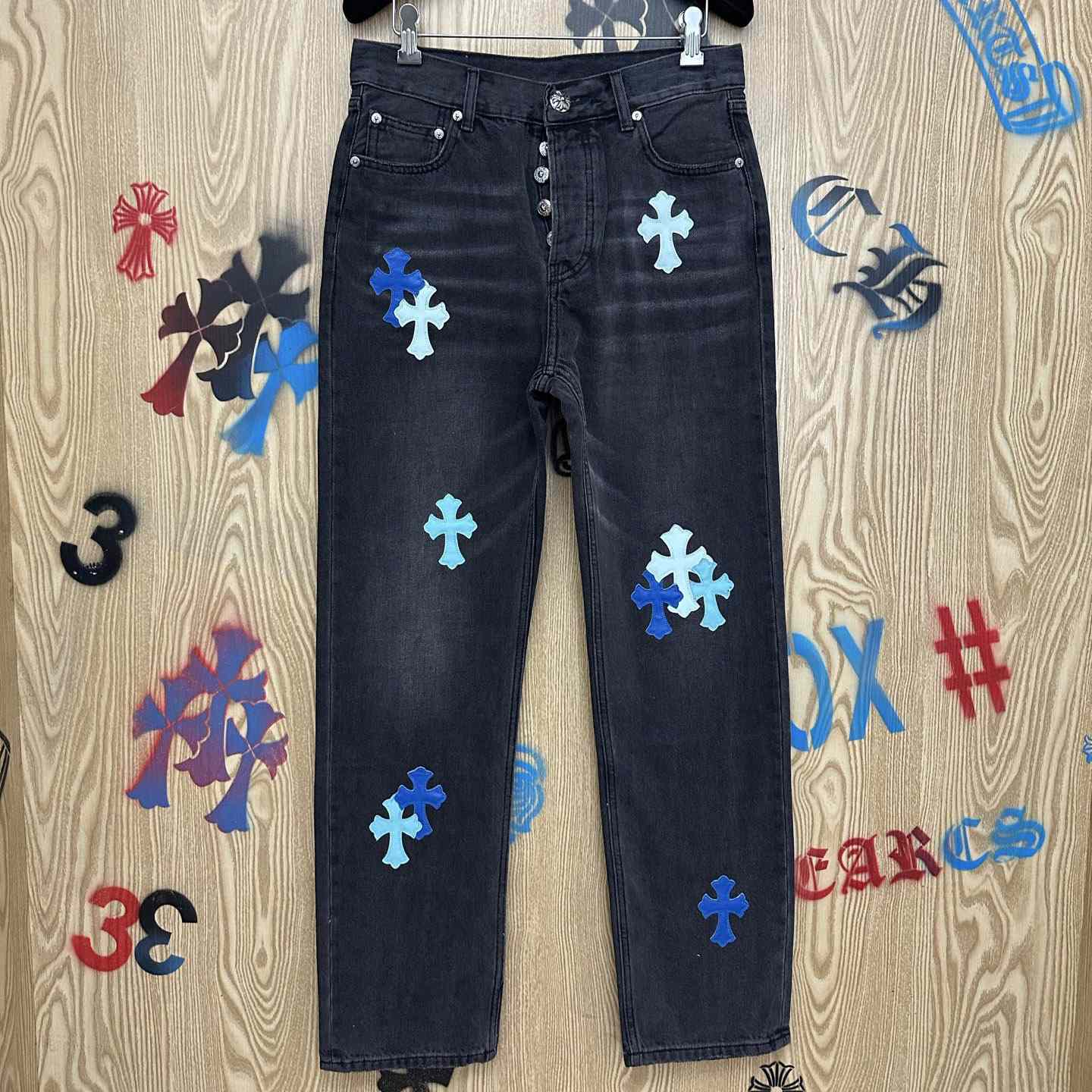 Chrome Hearts London Exclusive Levi's Cross Patch Jeans - DesignerGu