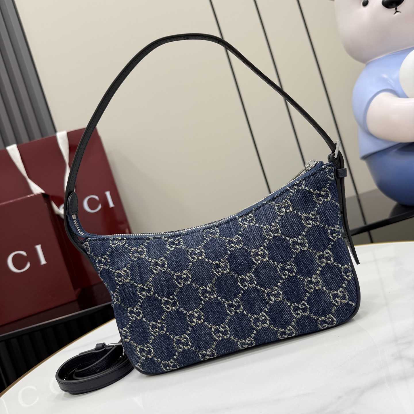 Gucci Lady Lunetta Small Shoulder Bag - DesignerGu