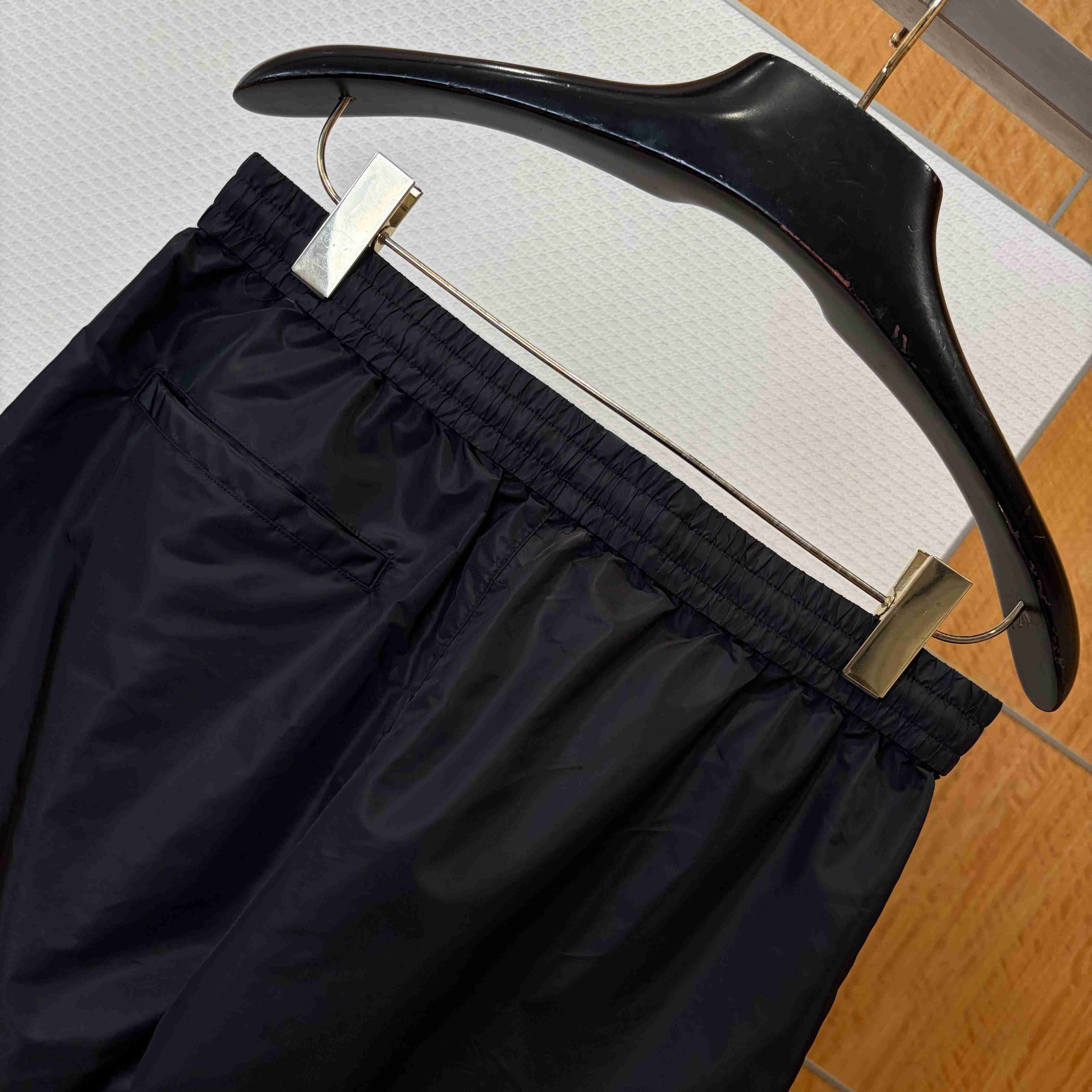 Prada Re-Nylon Cargo Shorts - DesignerGu