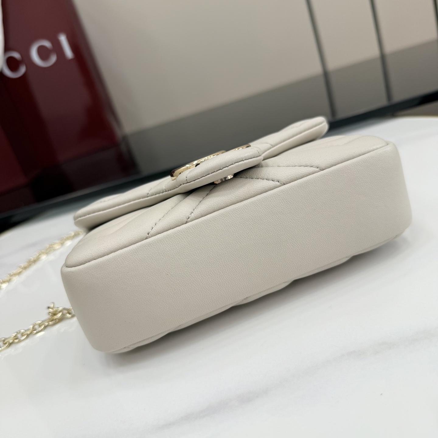 Gucci GG Marmont Mini Shoulder Bag - DesignerGu