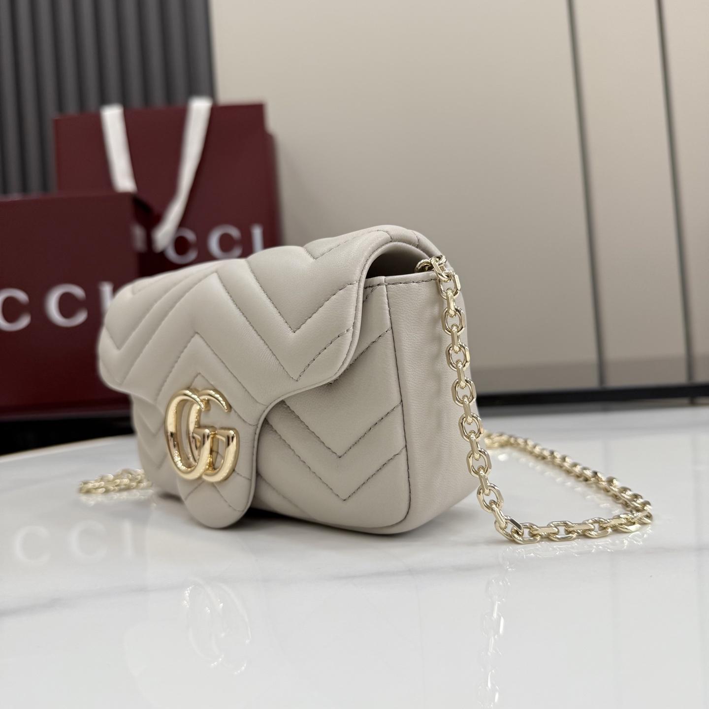 Gucci GG Marmont Mini Shoulder Bag - DesignerGu