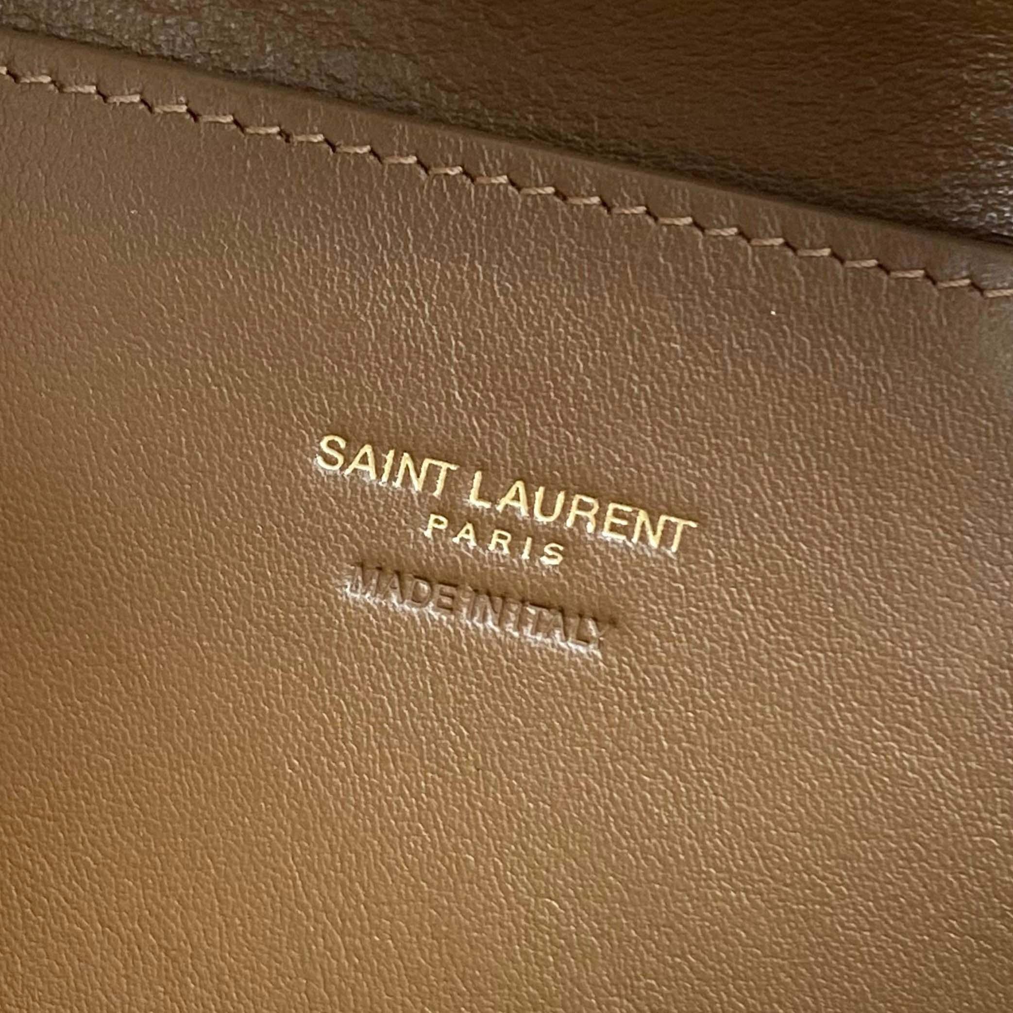 Saint Laurent LE 5 À 7 BABY BEA In Grained Leather - DesignerGu