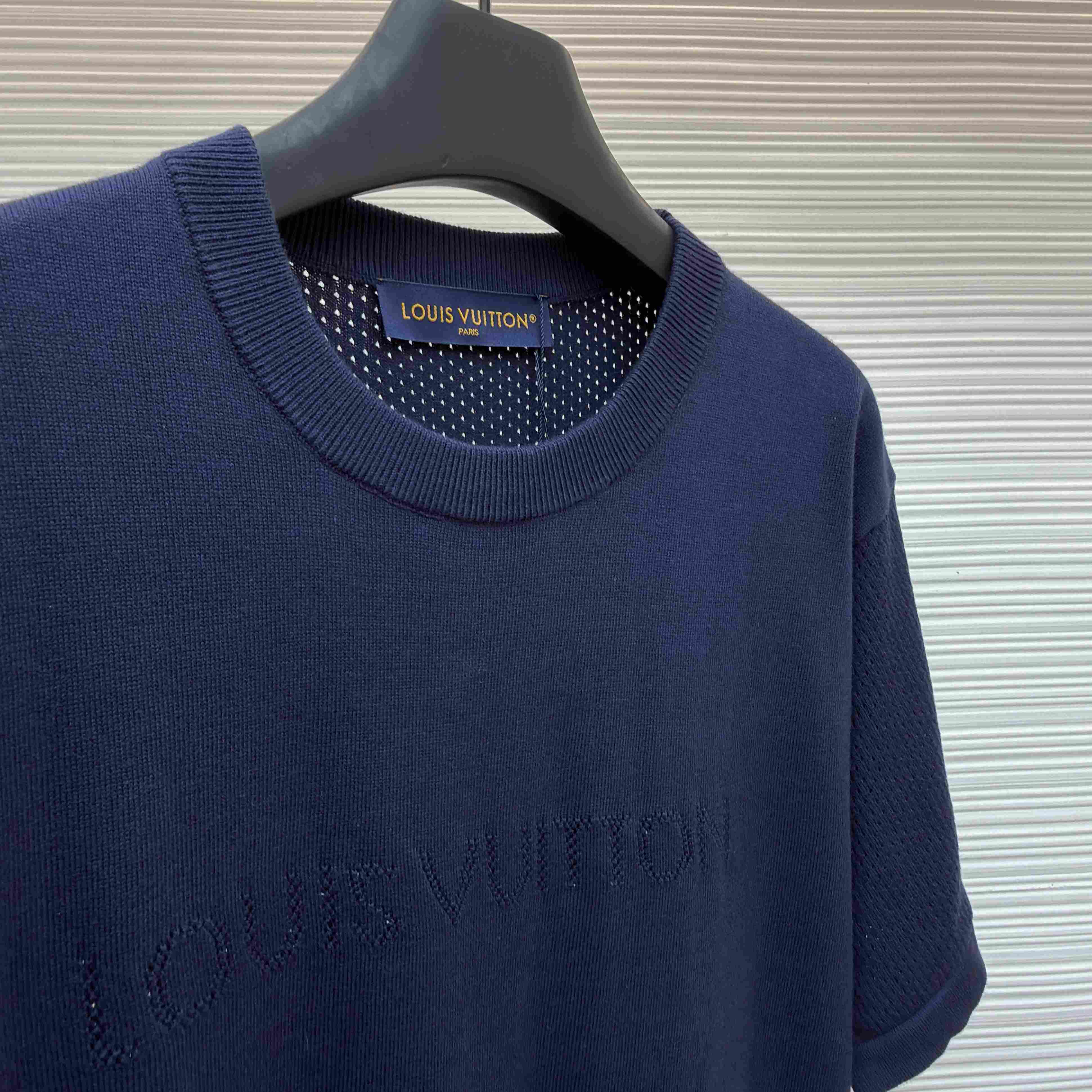 Louis Vuitton Cotton-Cashmere Short-Sleeved Crewneck 1AK6XR - DesignerGu