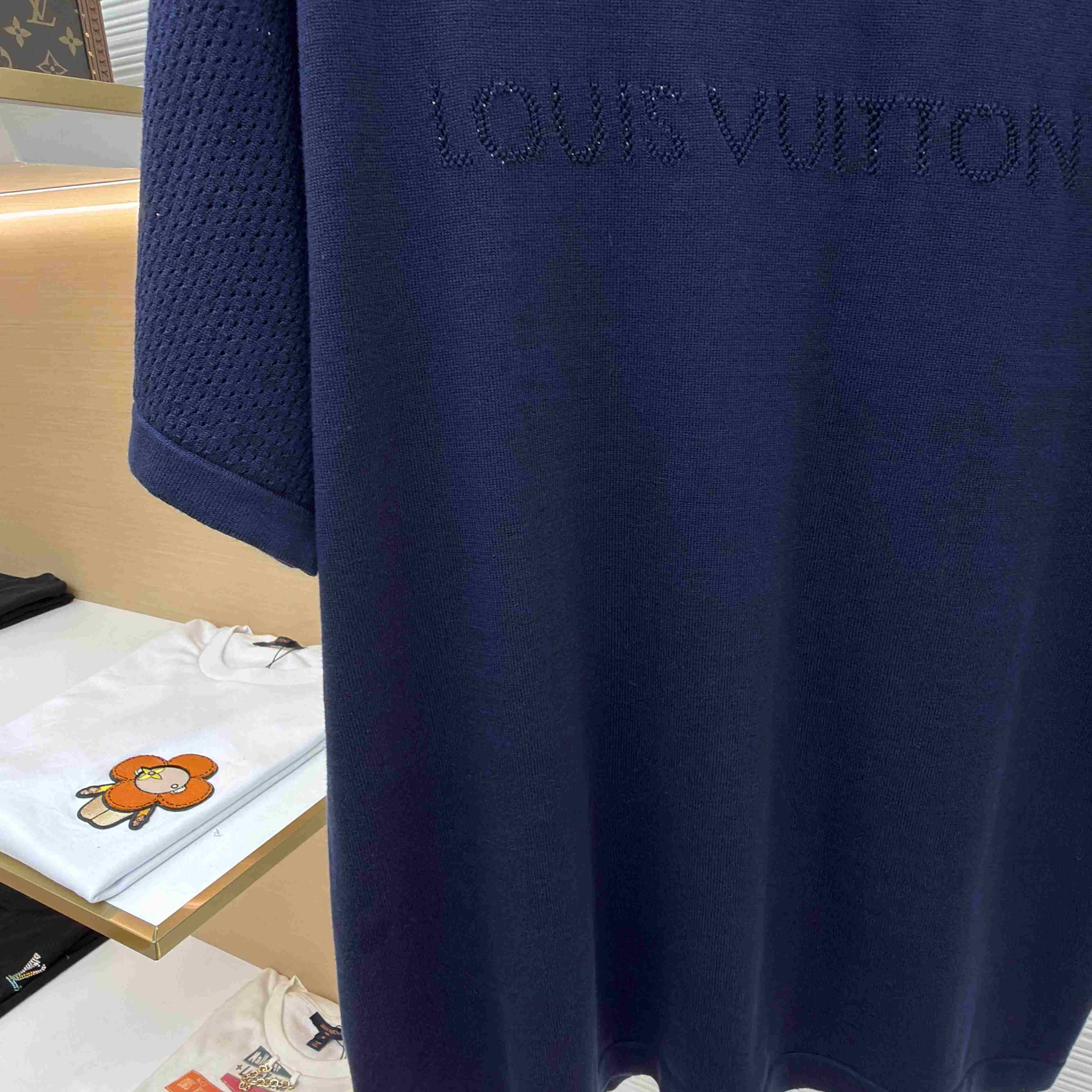 Louis Vuitton Cotton-Cashmere Short-Sleeved Crewneck 1AK6XR - DesignerGu