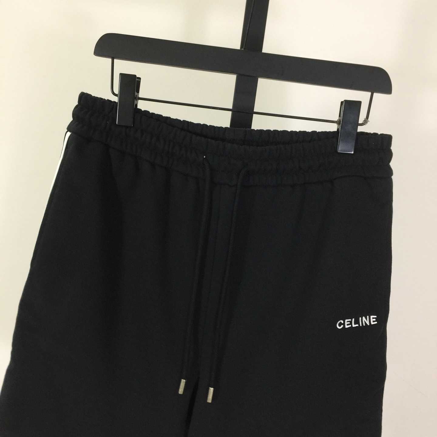 Burberry Men's Bermuda shorts  - DesignerGu
