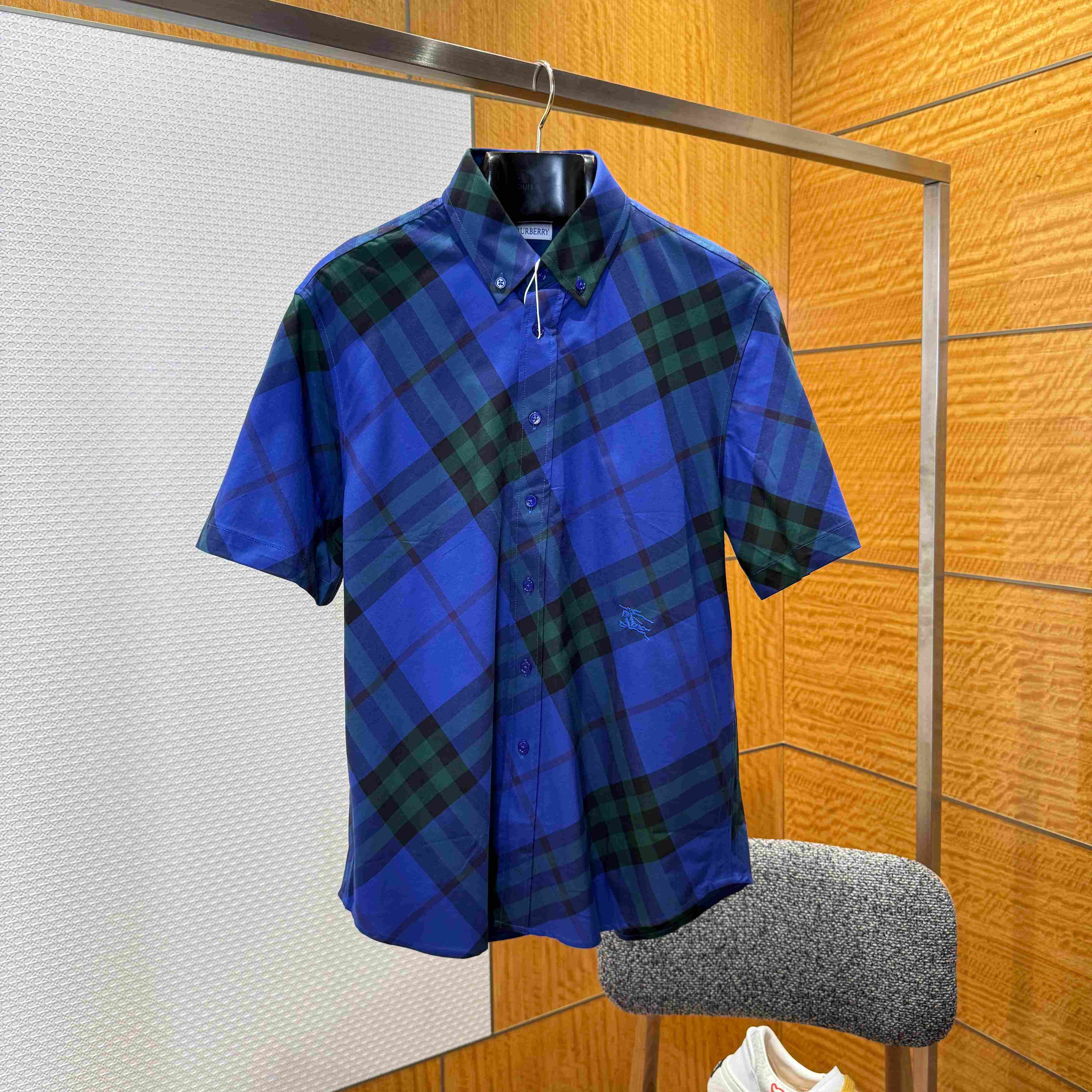Burberry Button-down Collar Logo-Embroidered Checked Cotton-Twill Shirt - DesignerGu