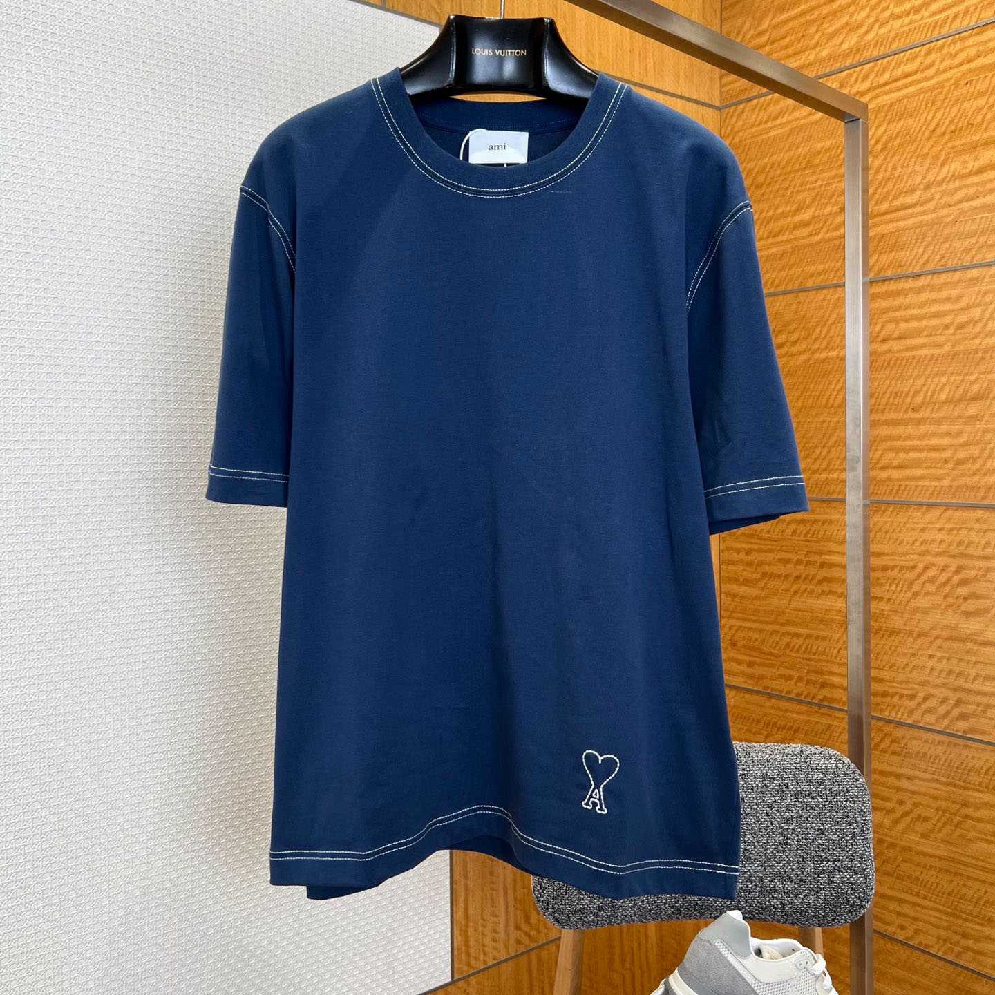 AMI Paris Blue Boxy Fit Topstitched Ami De Coeur T-shirt - DesignerGu