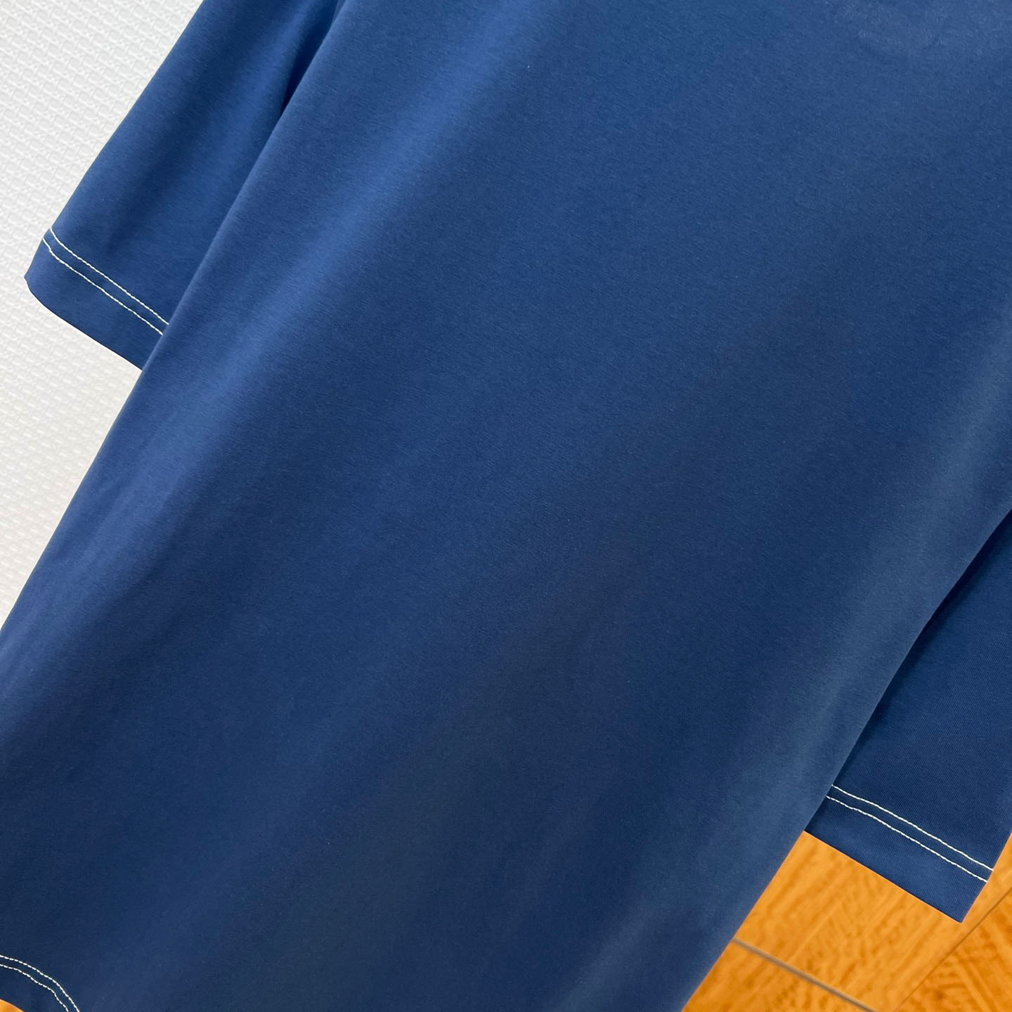 AMI Paris Blue Boxy Fit Topstitched Ami De Coeur T-shirt - DesignerGu
