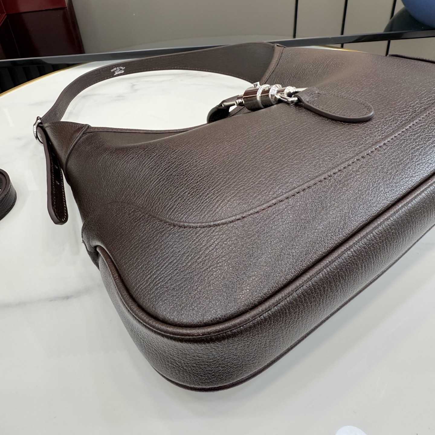 Gucci Jackie 1961 Medium Shoulder Bag - DesignerGu