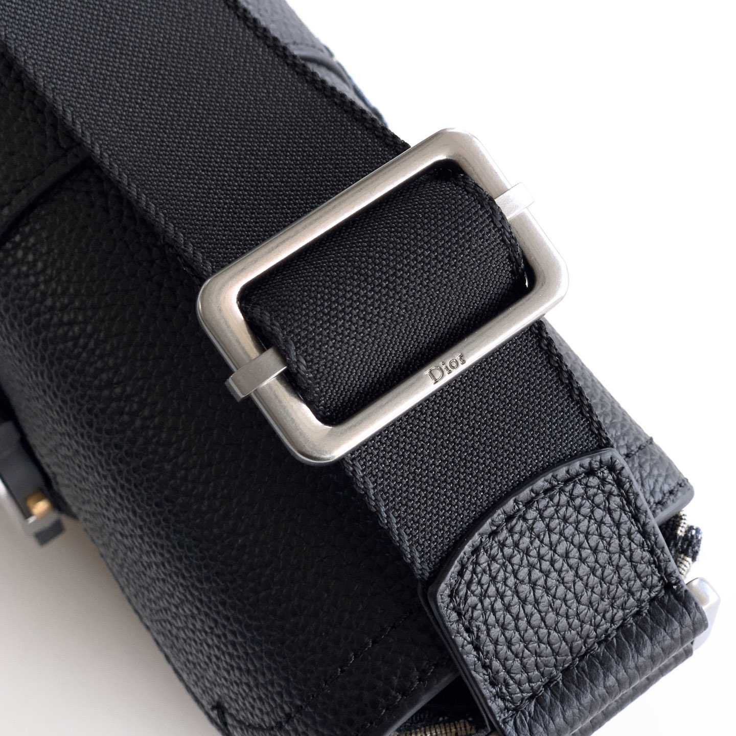 Dior Saddle Heritage Messenger Bag With Flap - DesignerGu