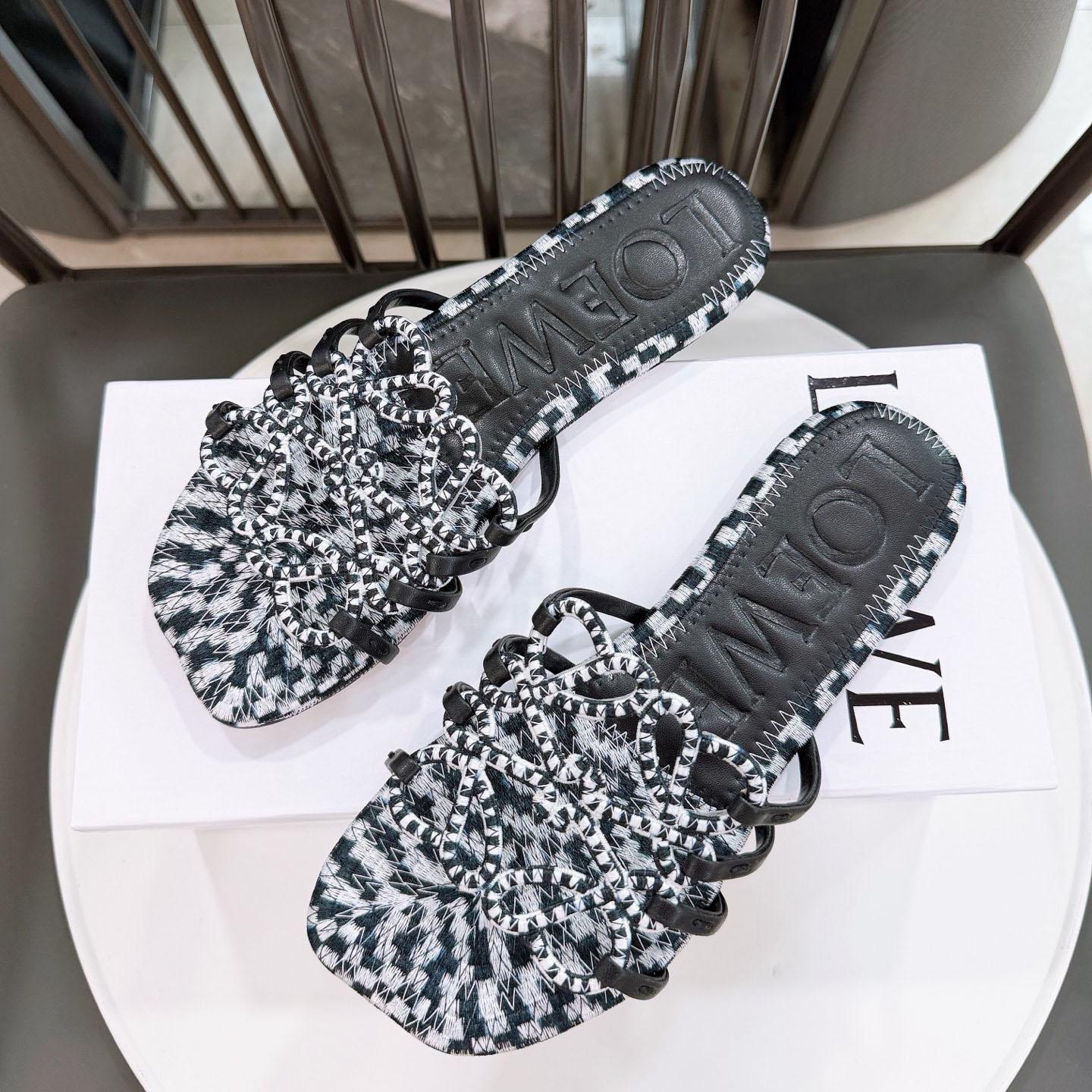 Loewe Petal Anagram Slide In Embroidered Canvas - DesignerGu