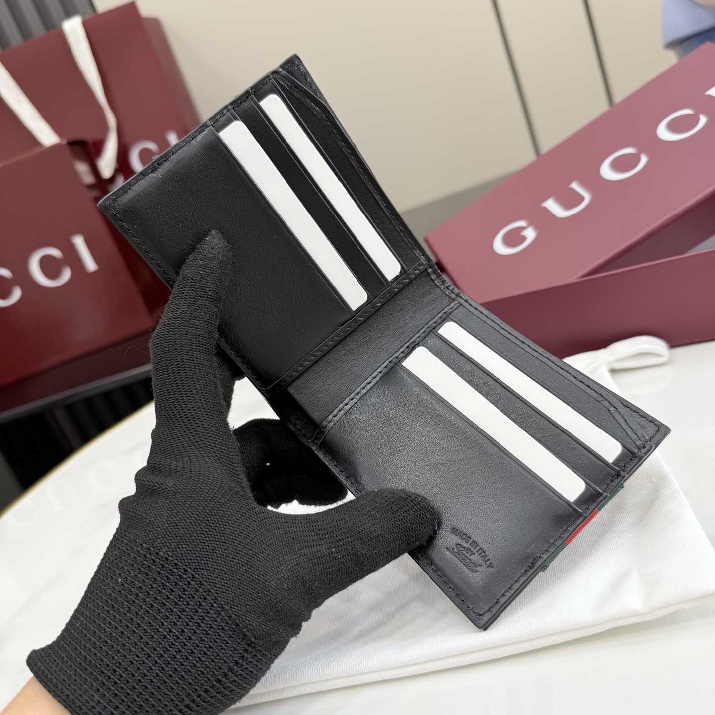 Gucci Web Trademark Bi-fold Wallet - DesignerGu