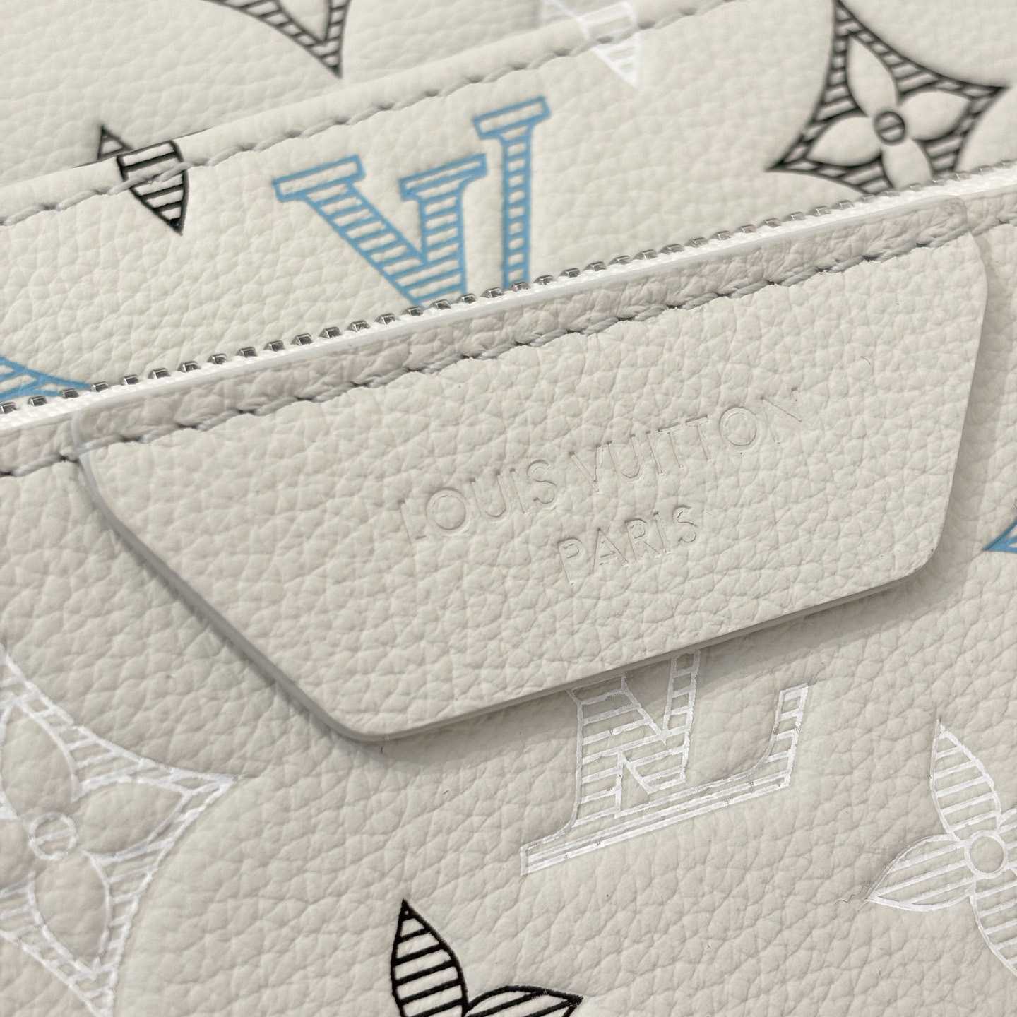 Louis Vuitton Trio Messenger M28854 - DesignerGu