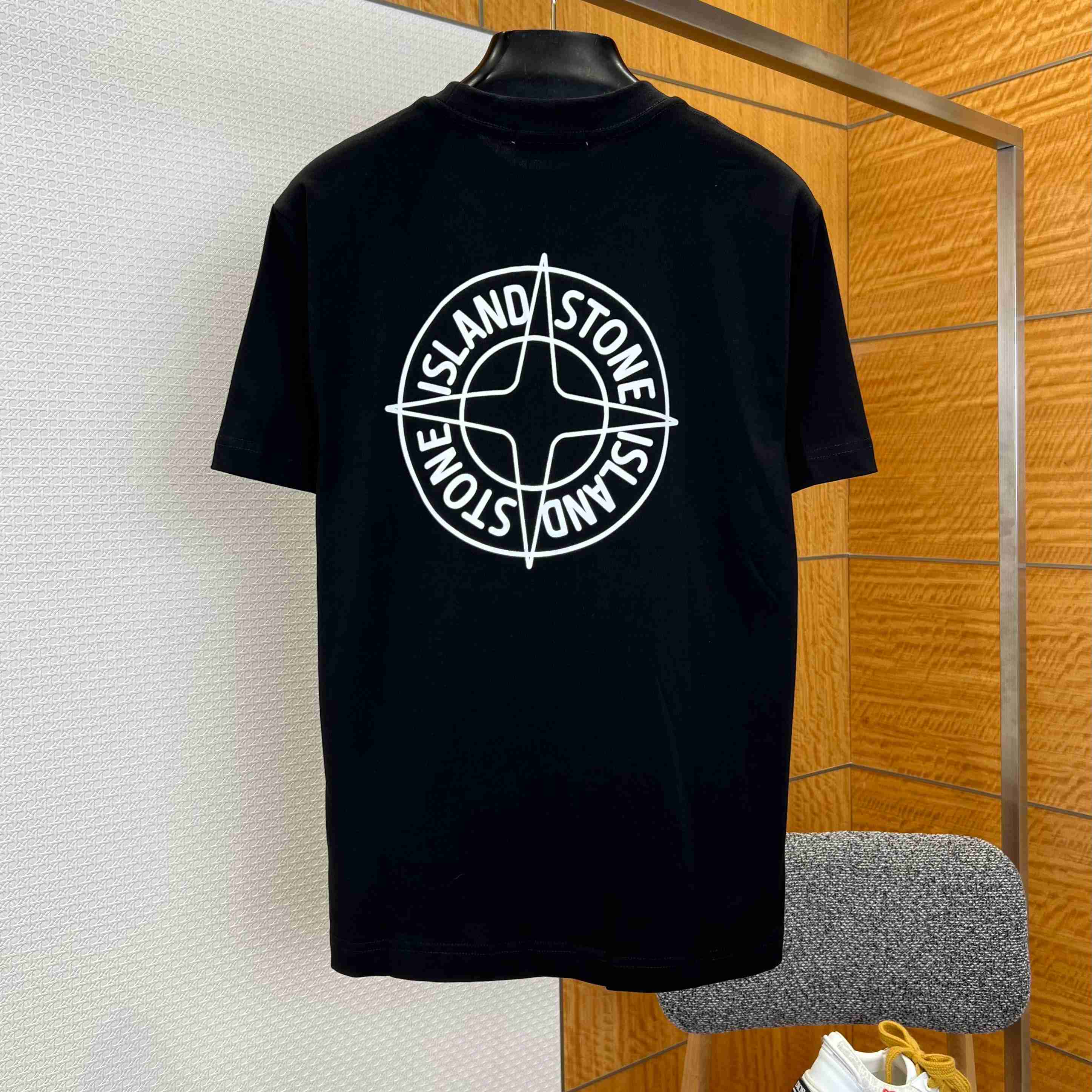 Stone Island Cotton Logo T-shirt - DesignerGu