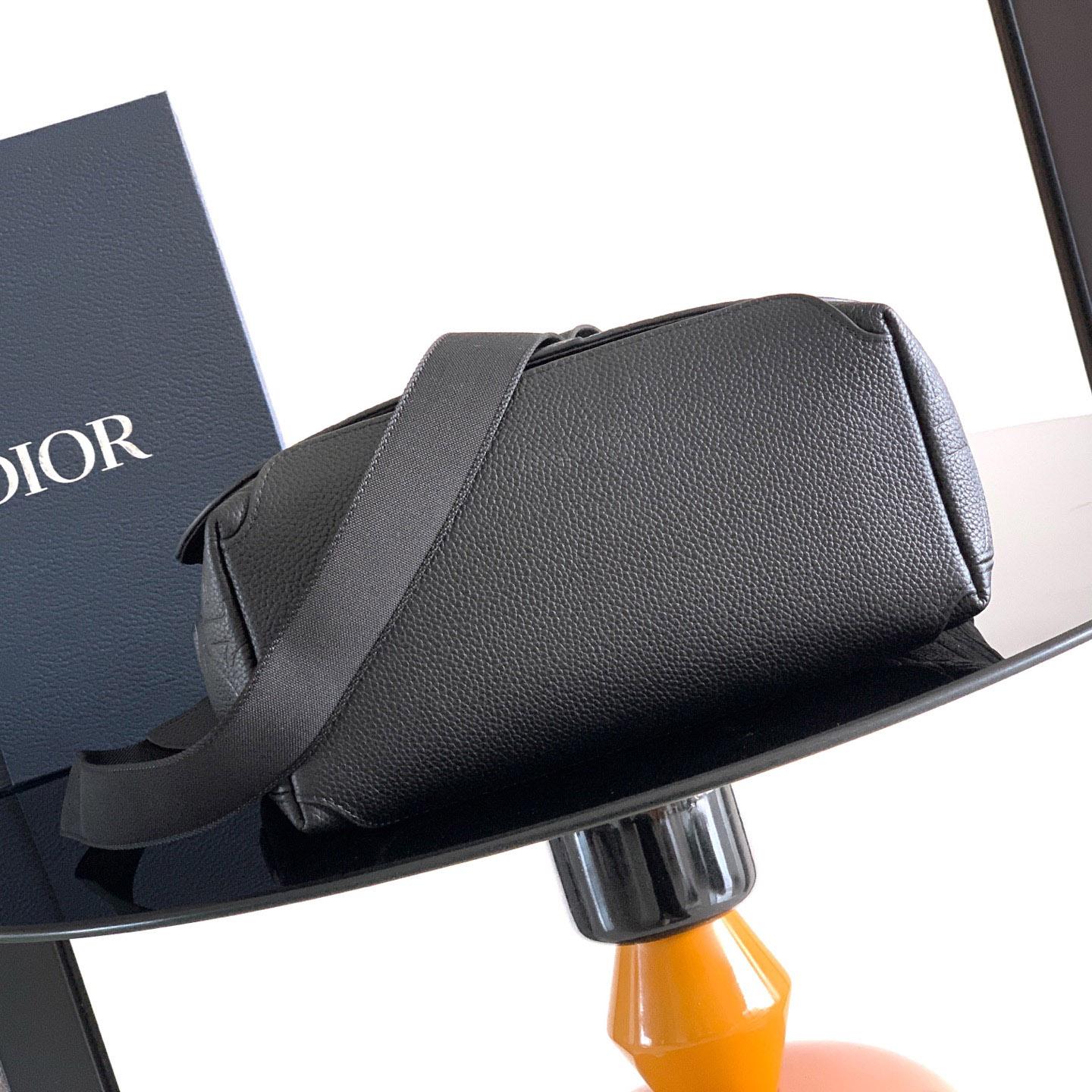 Dior Small Dior Jett Messenger Bag with Flap - DesignerGu