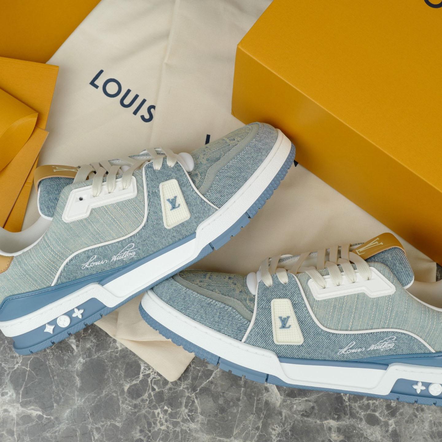 Louis Vuitton LV Trainer Sneaker  1AKCFF - DesignerGu