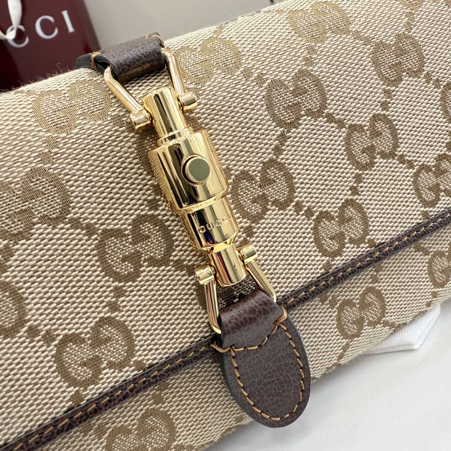 Gucci Jackie Wallet On Chain - DesignerGu
