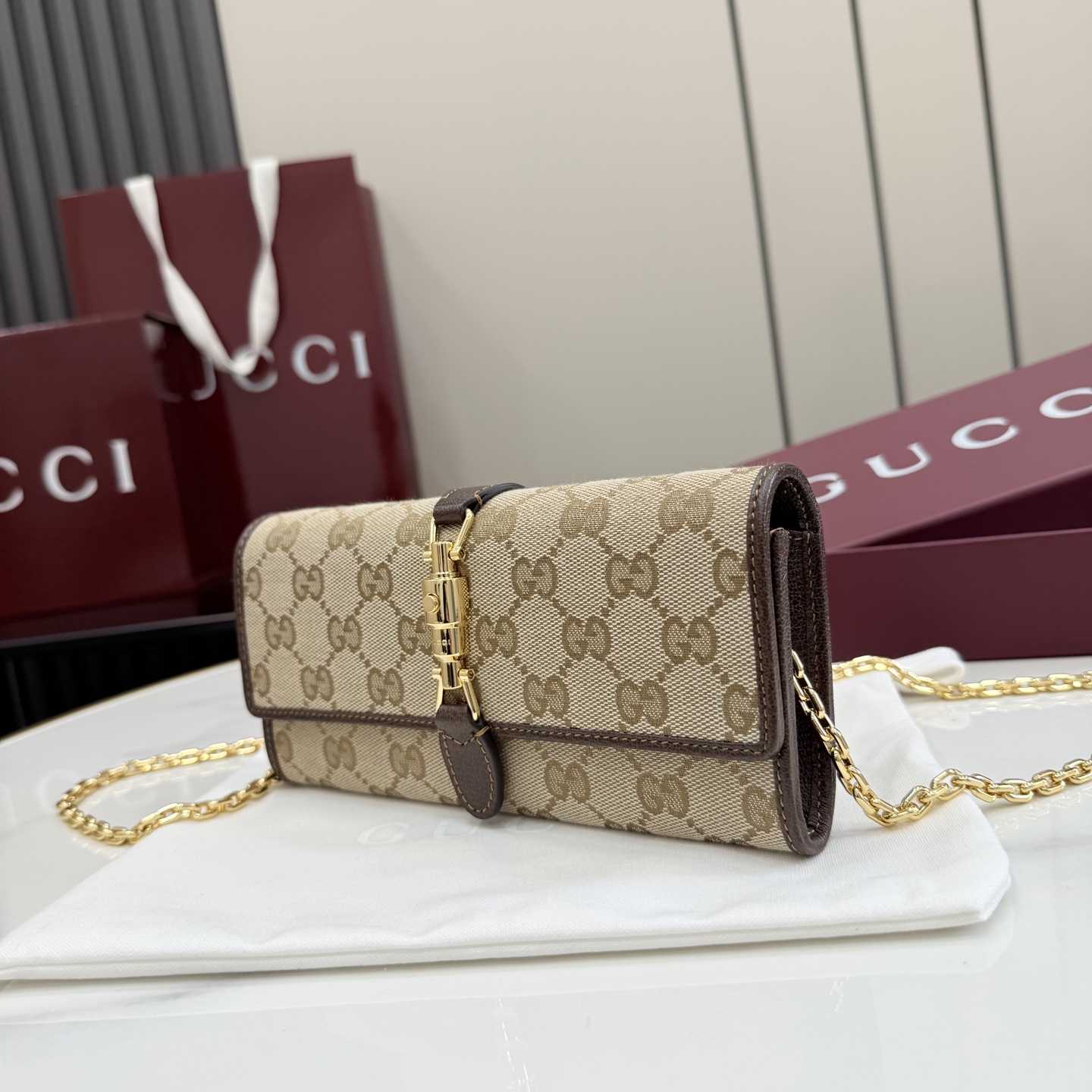 Gucci Jackie Wallet On Chain - DesignerGu