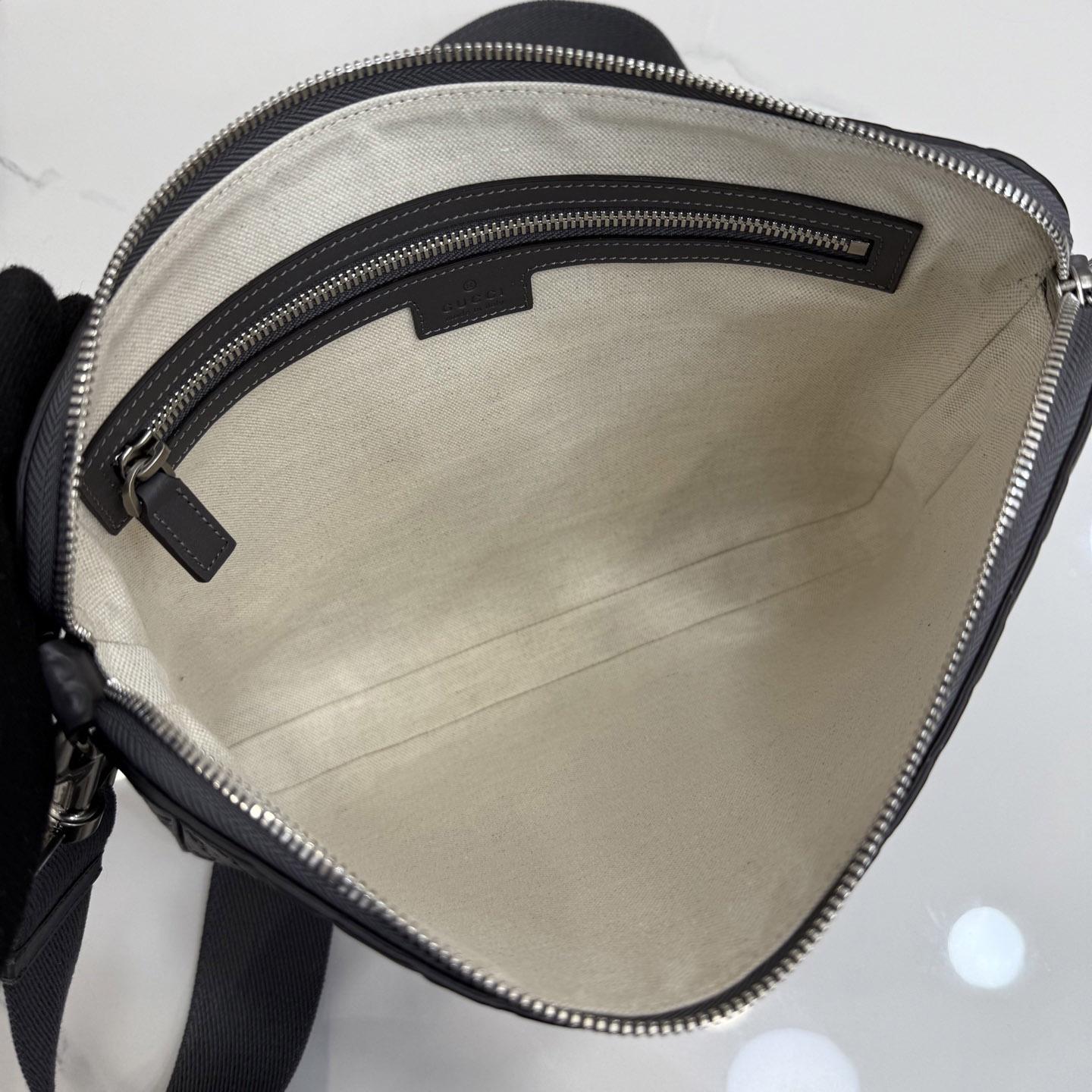 Gucci GG Emblem Medium Crossbody Bag 850214 - DesignerGu