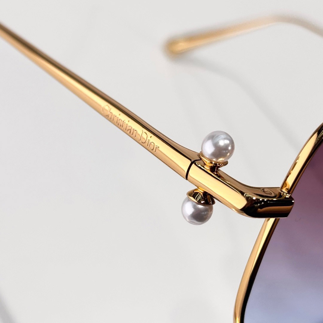 Dior Tribales S1U Sunglasses - DesignerGu