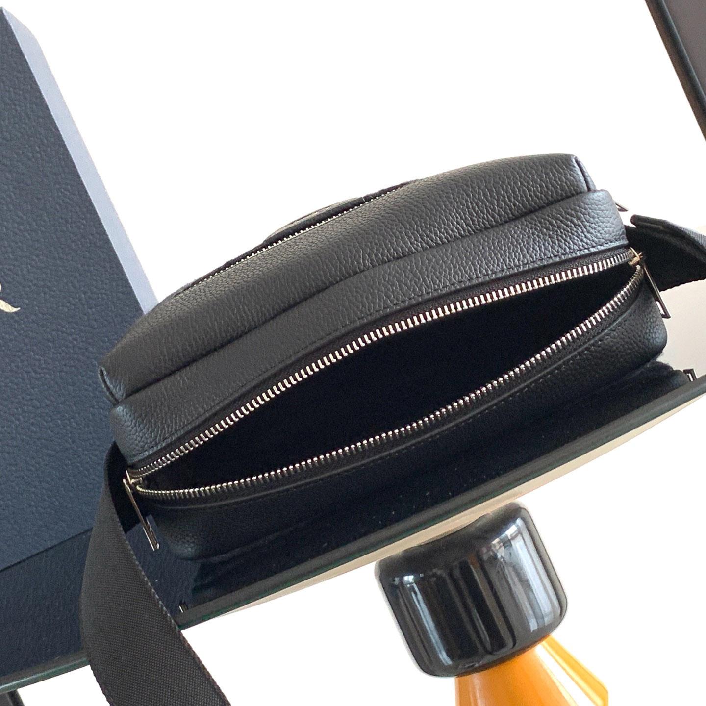 Dior Rider Zipped Messenger Bag - DesignerGu
