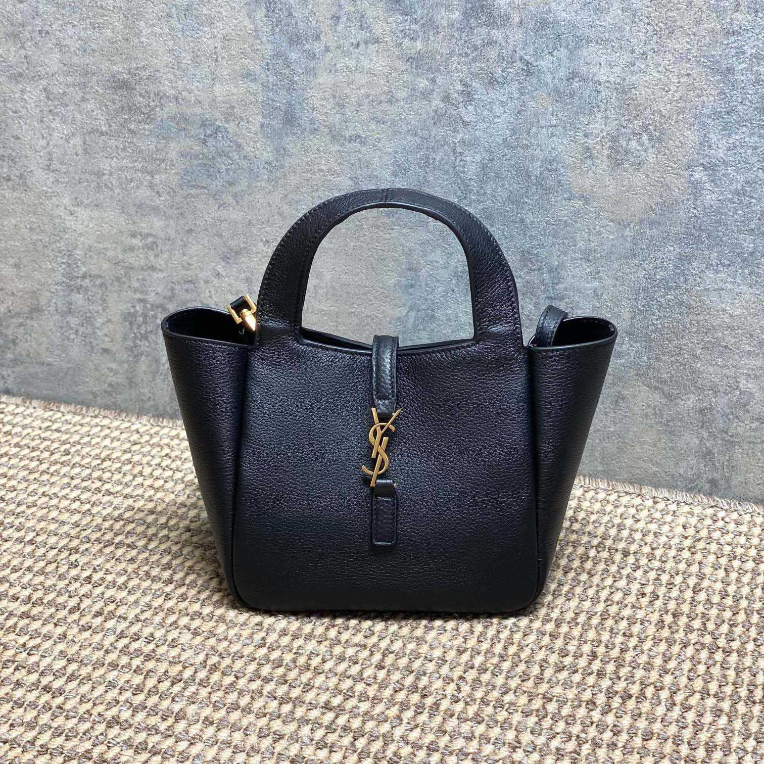 Saint Laurent LE 5 À 7 BABY BEA In Grained Leather - DesignerGu