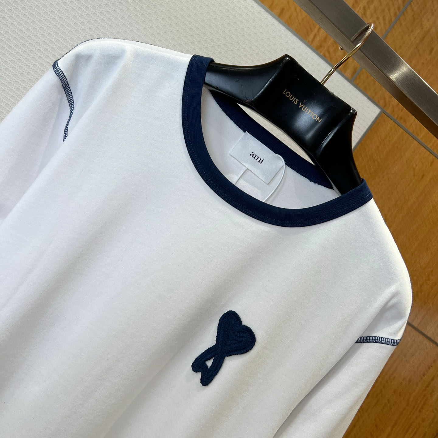 AMI Paris White Cotton Ami De Coeur Knitted Patch T-shirt - DesignerGu