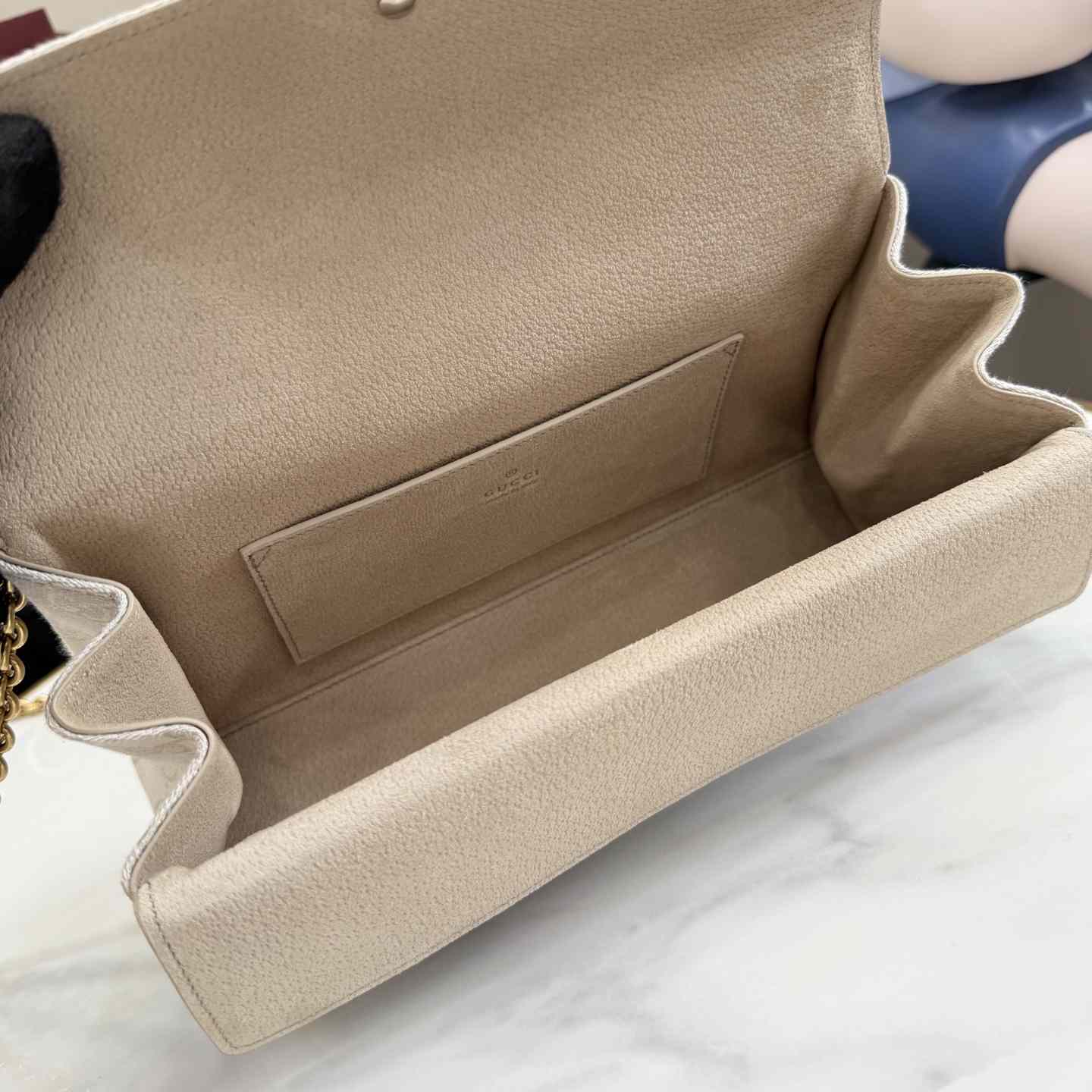 Gucci Dionysus Medium Shoulder Bag - DesignerGu