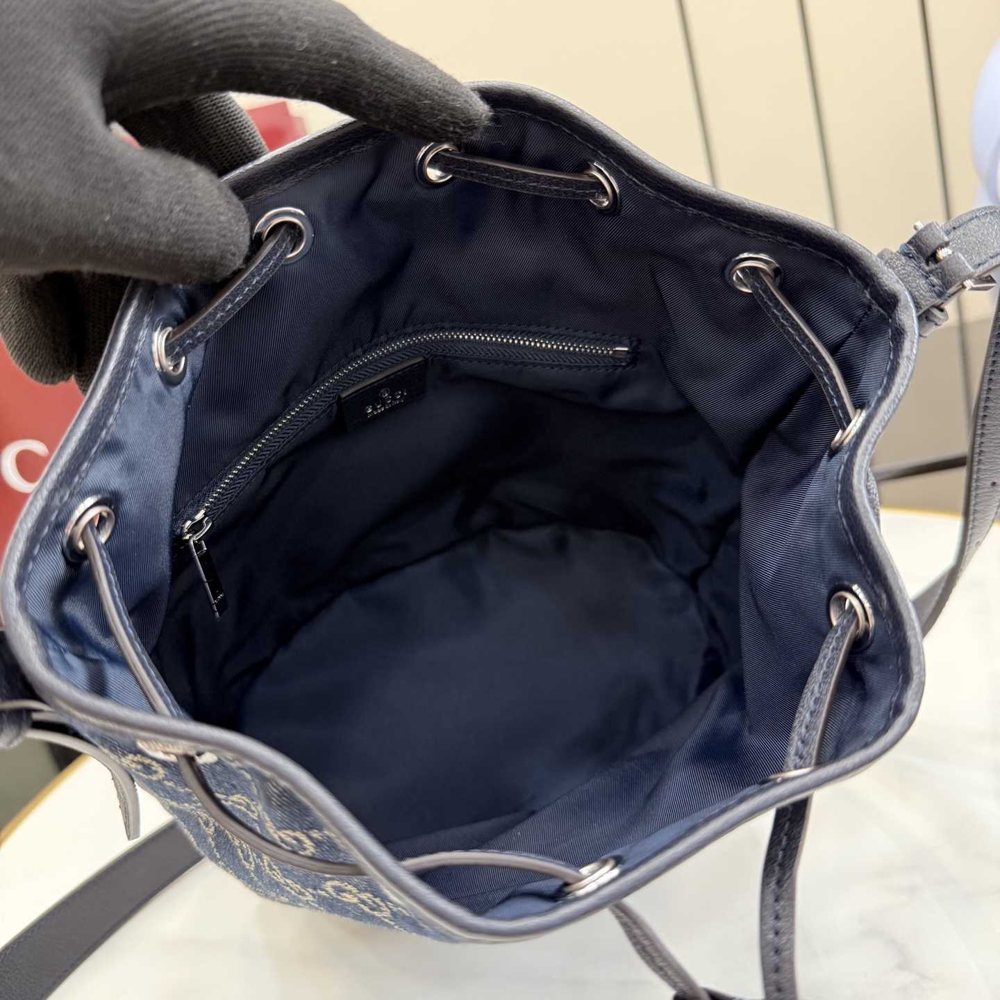 Gucci Venice Small Bucket Bag - DesignerGu