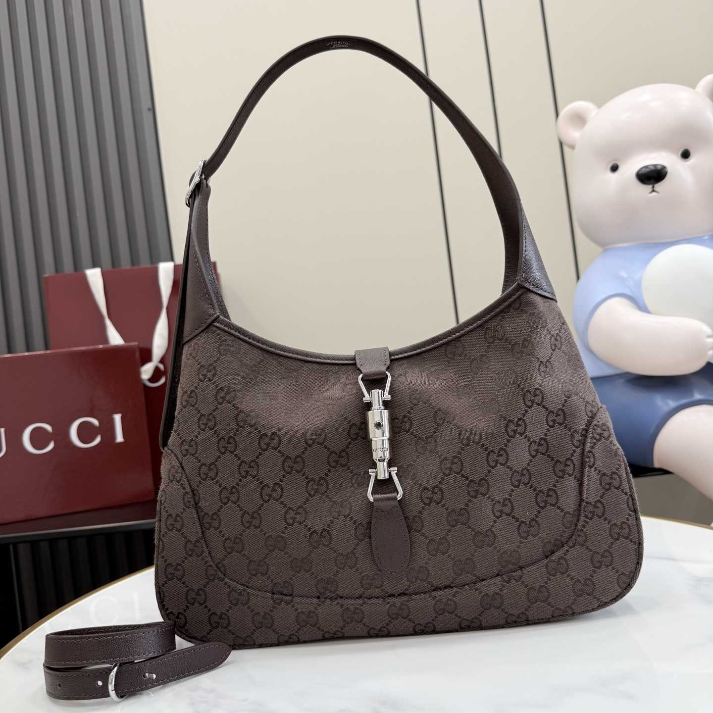 Gucci Jackie 1961 Medium Shoulder Bag - DesignerGu