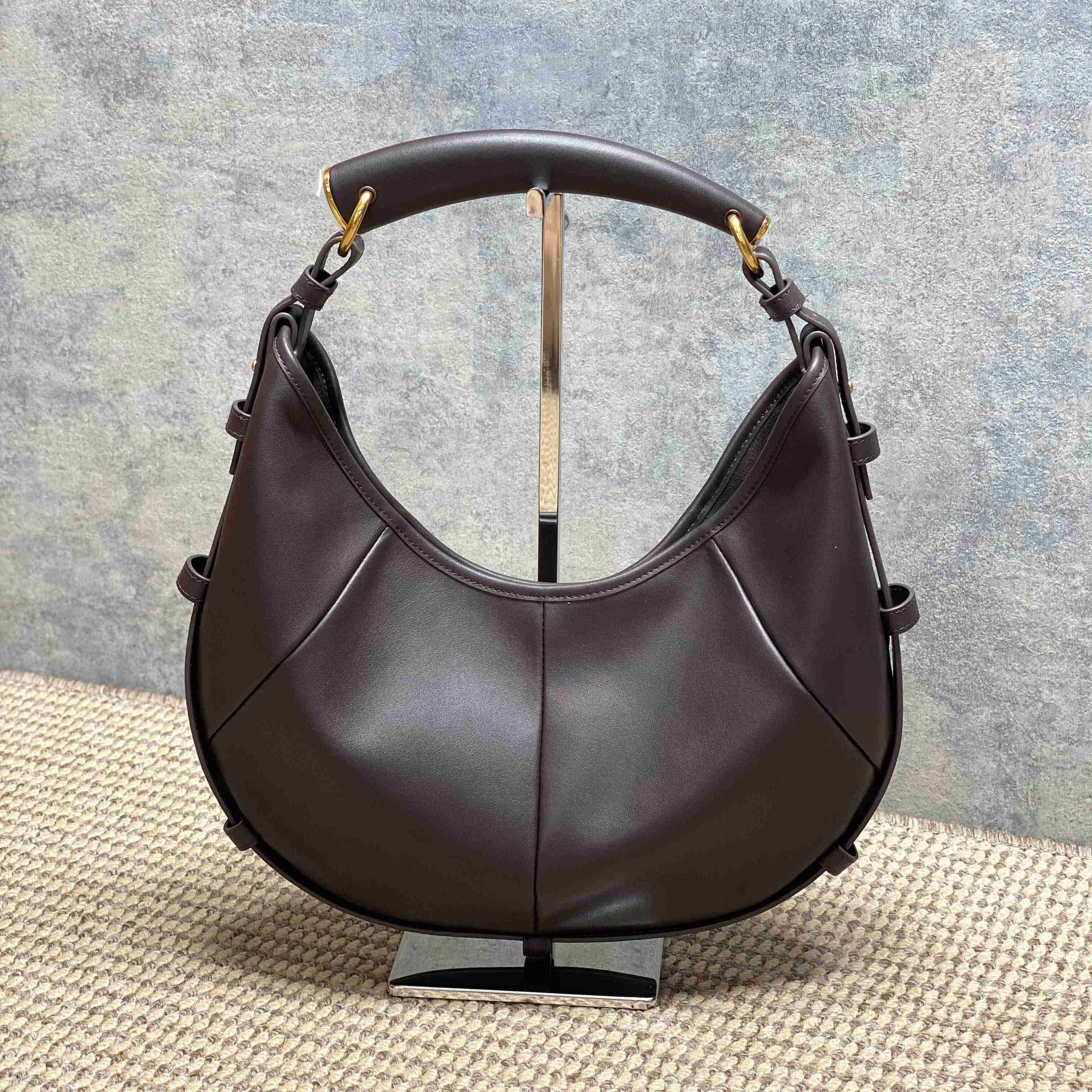 Saint Laurent MOMBASA Small In Leather - DesignerGu
