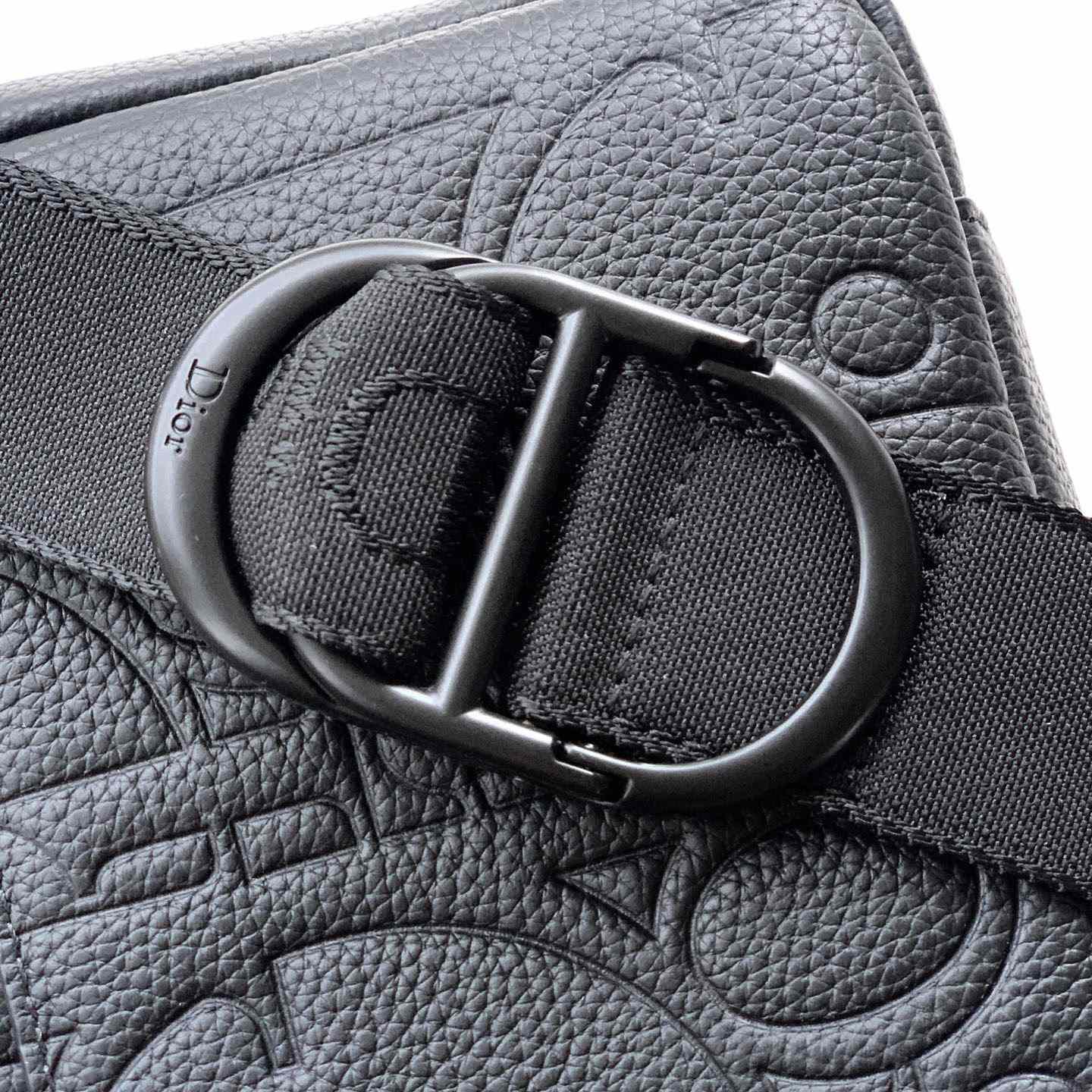 Dior Rider Zipped Messenger Bag - DesignerGu