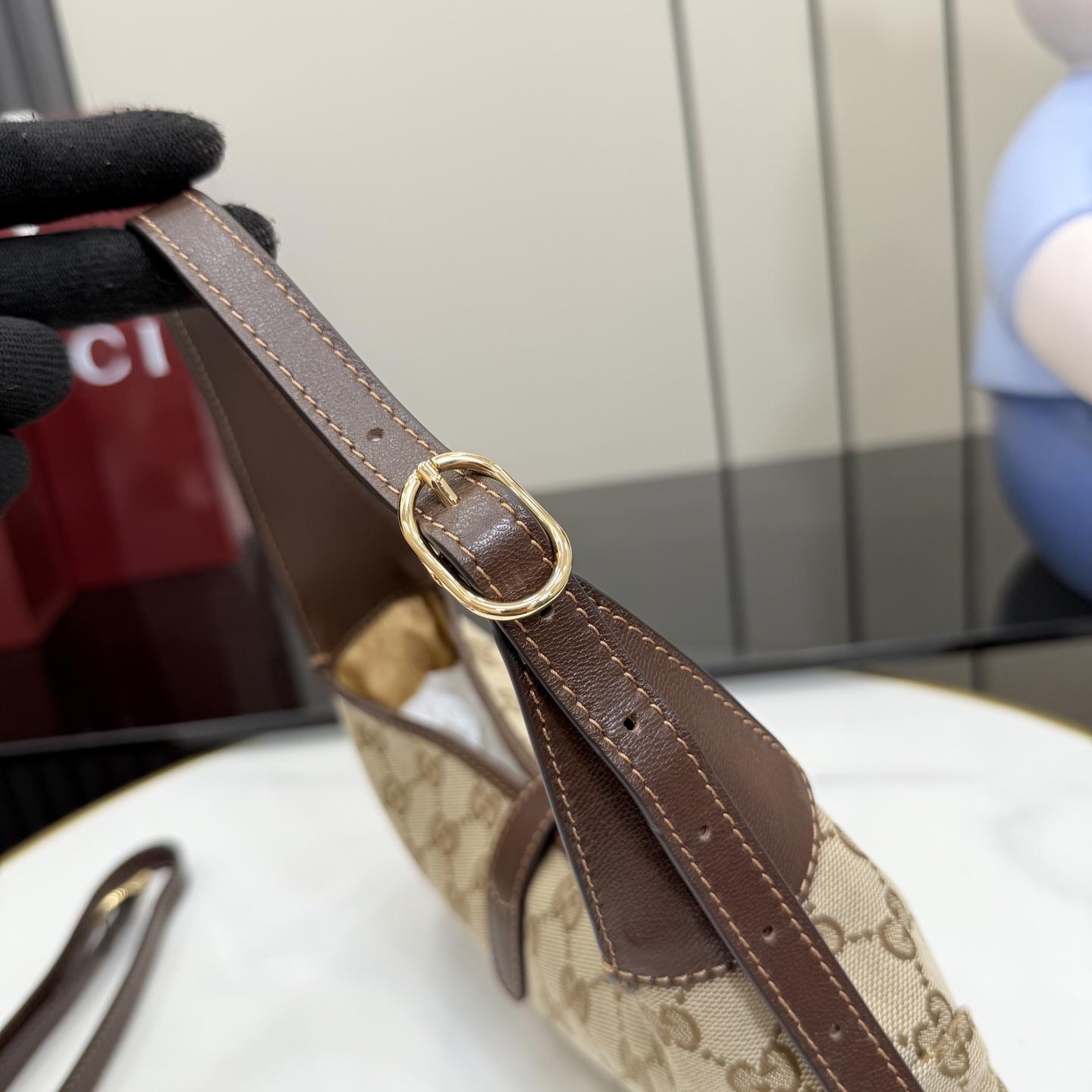 Gucci Jackie Slim Medium Shoulder Bag  - DesignerGu