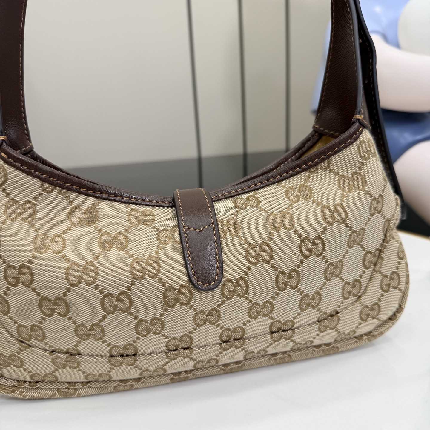 Gucci Jackie Slim Medium Shoulder Bag  - DesignerGu
