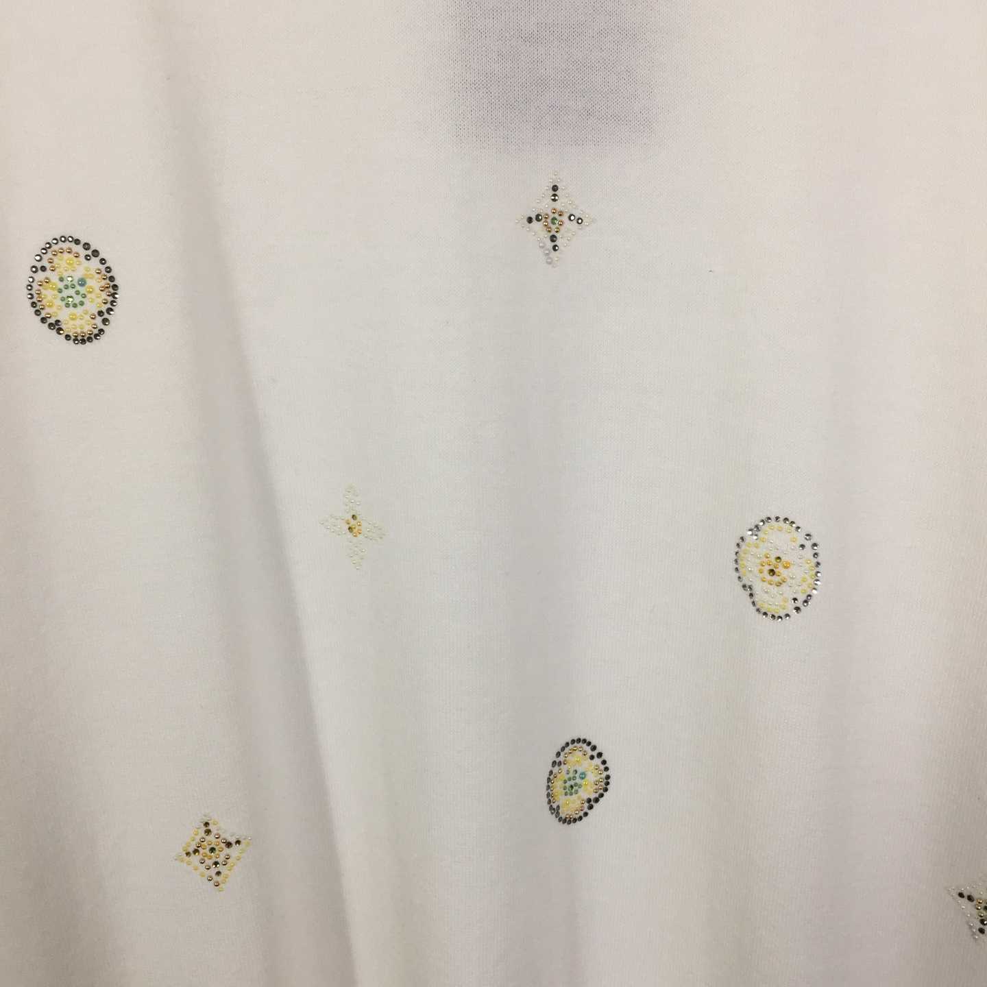 Louis Vuitton Embellished Short-Sleeved Crewneck   1AR09 - DesignerGu